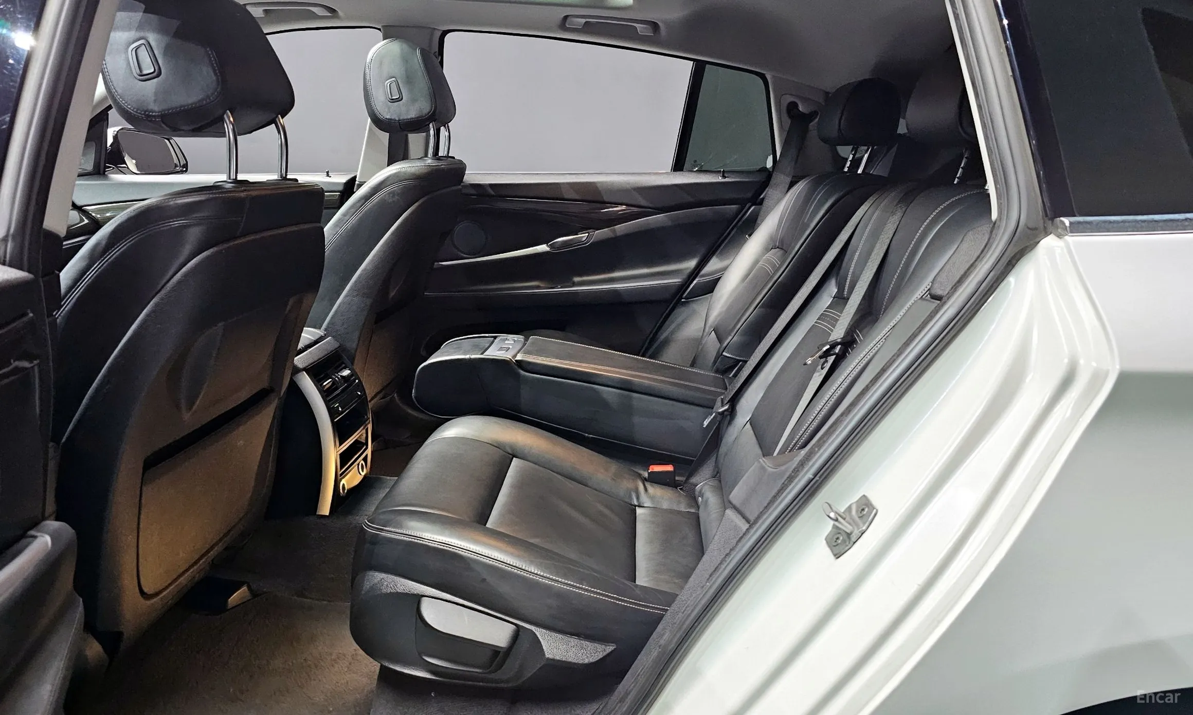 BMW 5 Series GT (F07) превью 12