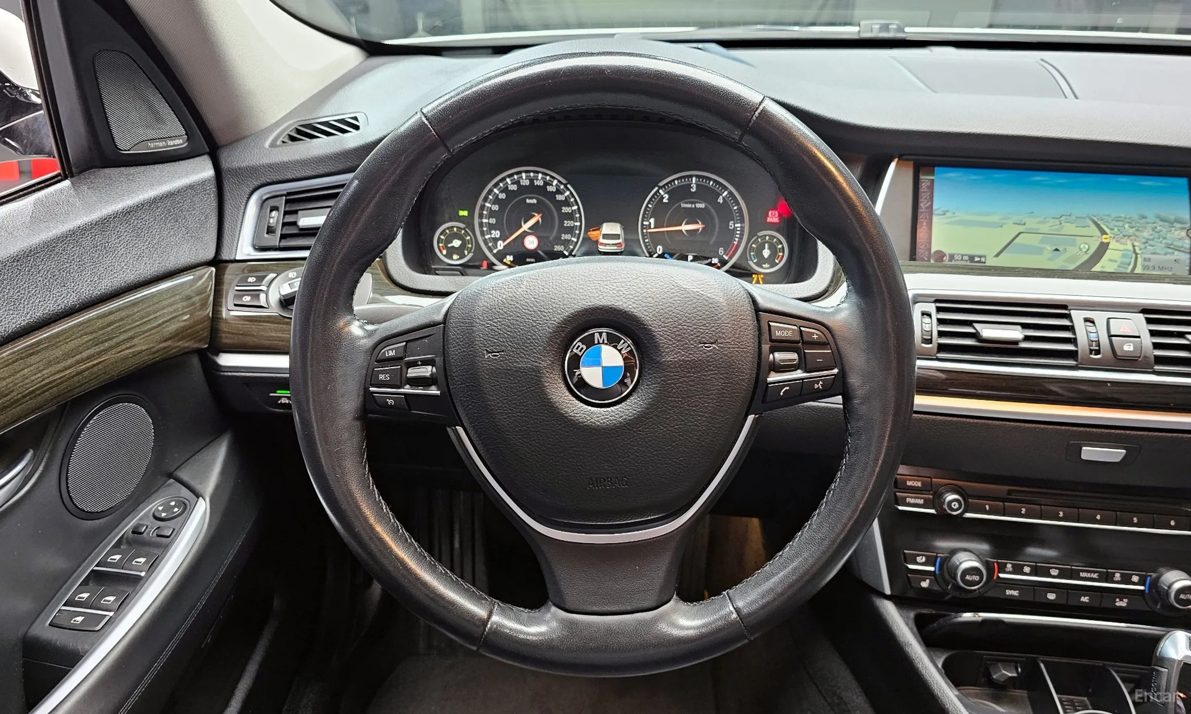 BMW 5 Series GT (F07) превью 13