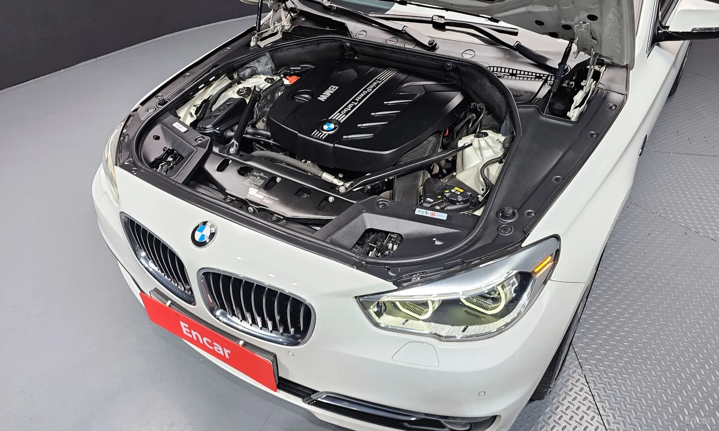BMW 5 Series GT (F07) превью 6