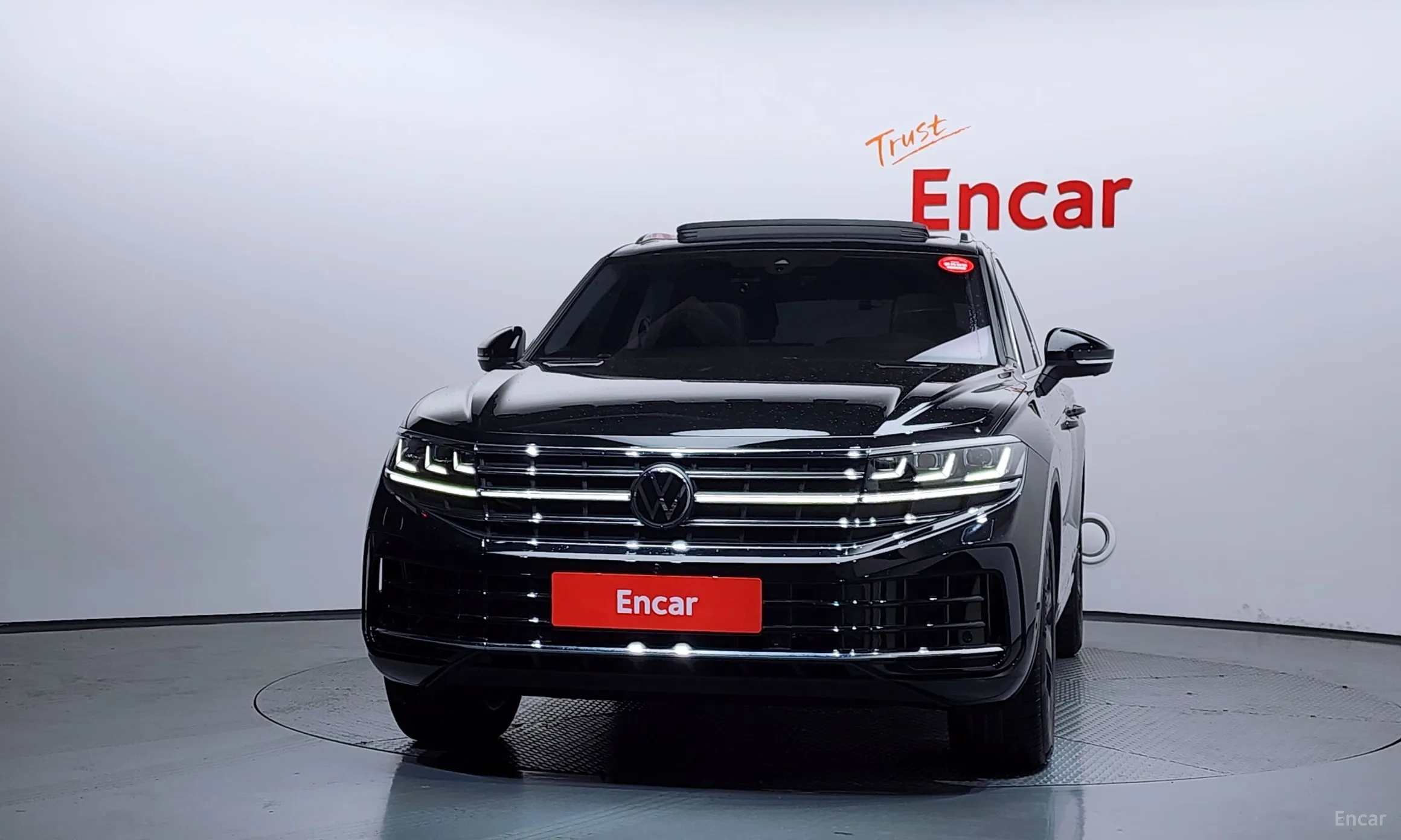 Volkswagen Touareg 3rd Generation превью 3