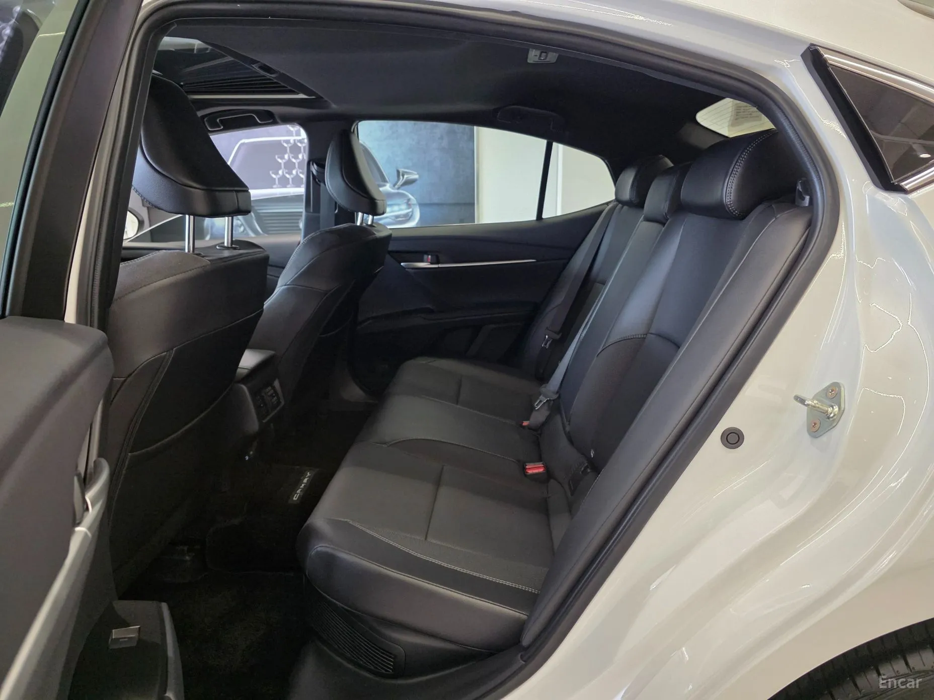 Toyota Camry (XV80) превью 11