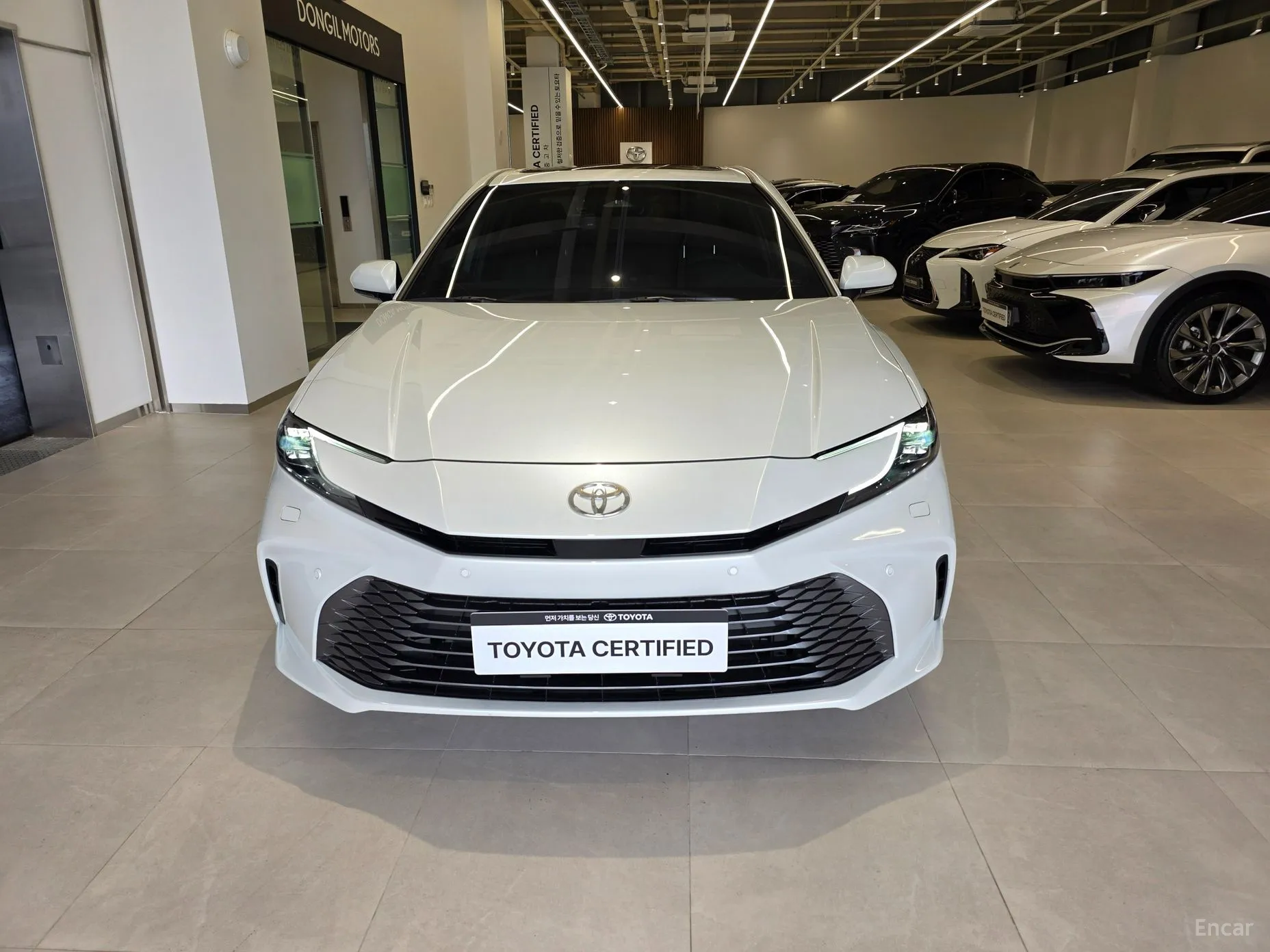 Toyota Camry (XV80) превью 3