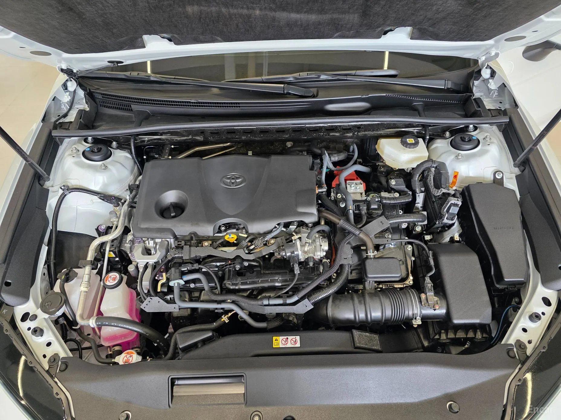 Toyota Camry (XV80) превью 6