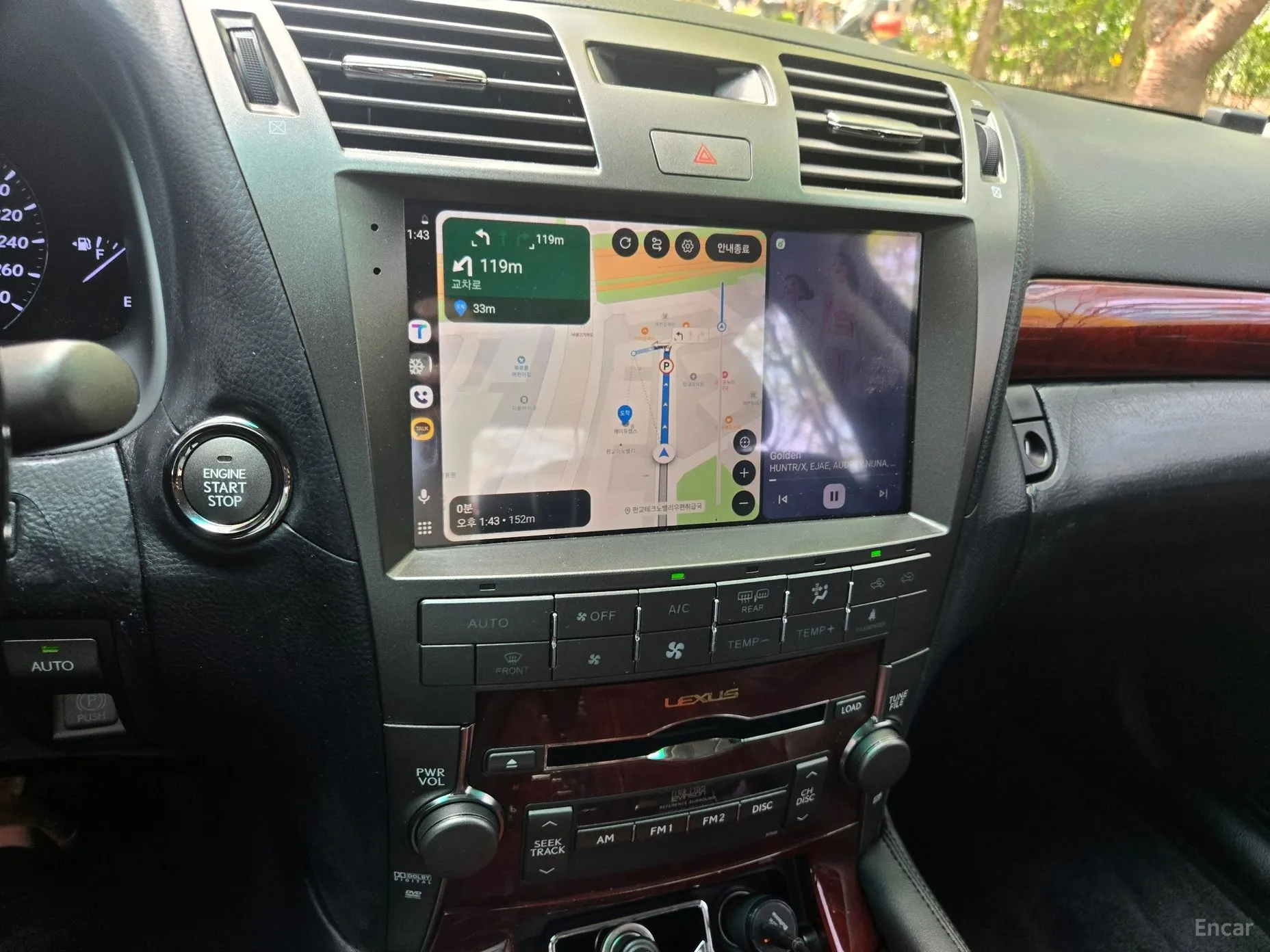 Lexus LS460 превью 20
