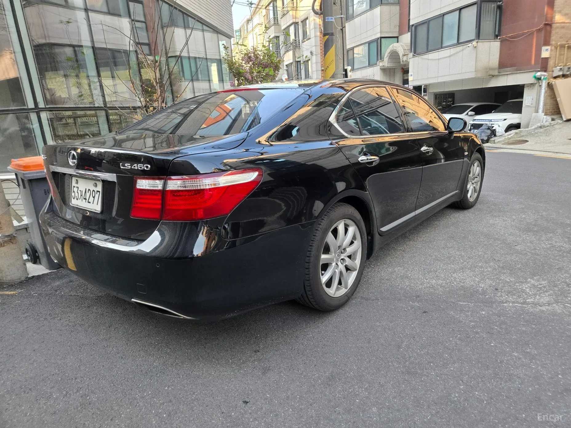 Lexus LS460 превью 3