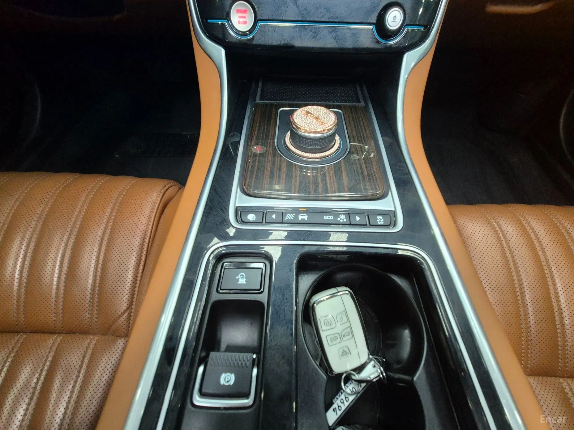 Jaguar XF (x260) превью 20
