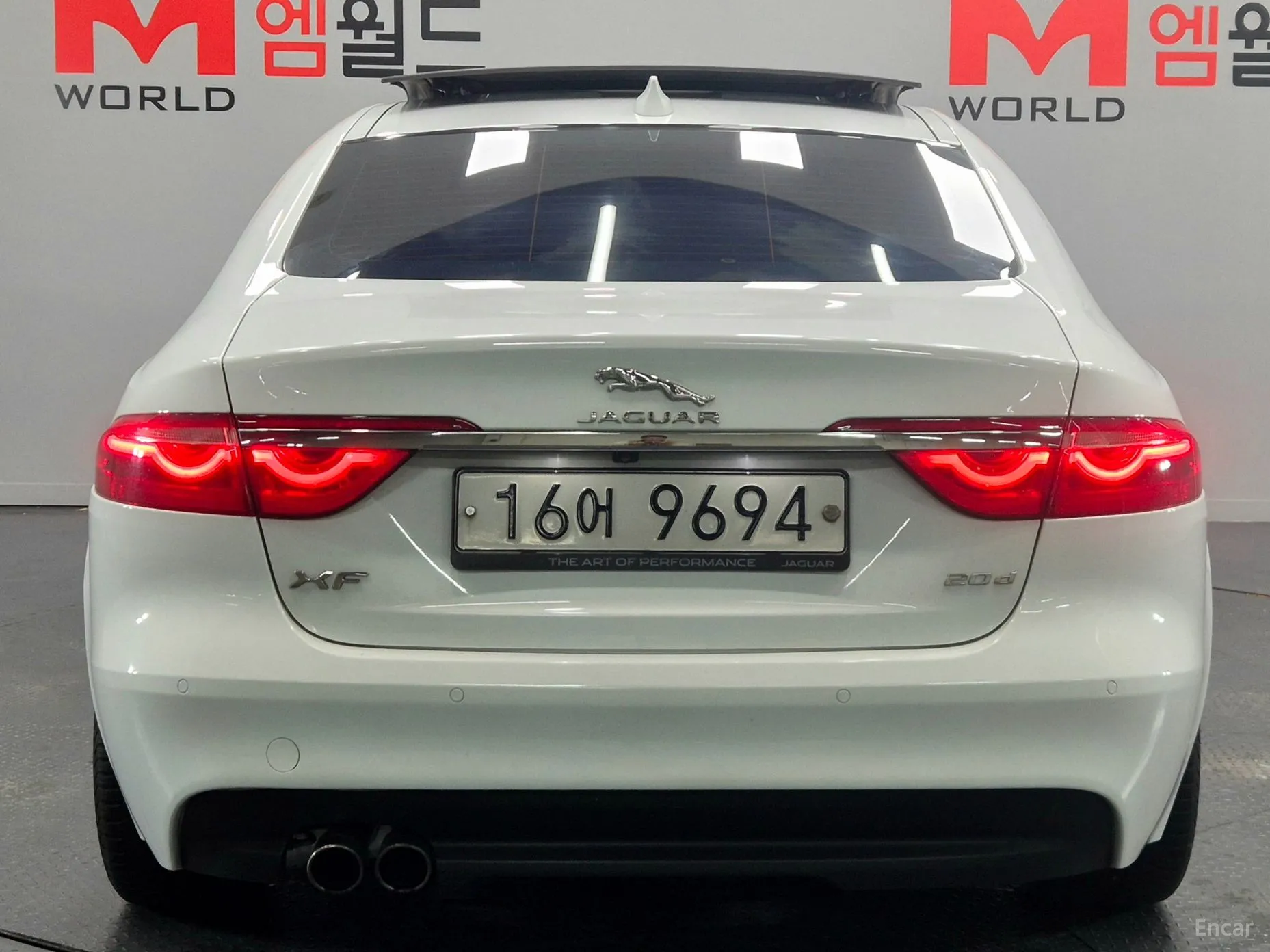 Jaguar XF (x260) превью 4