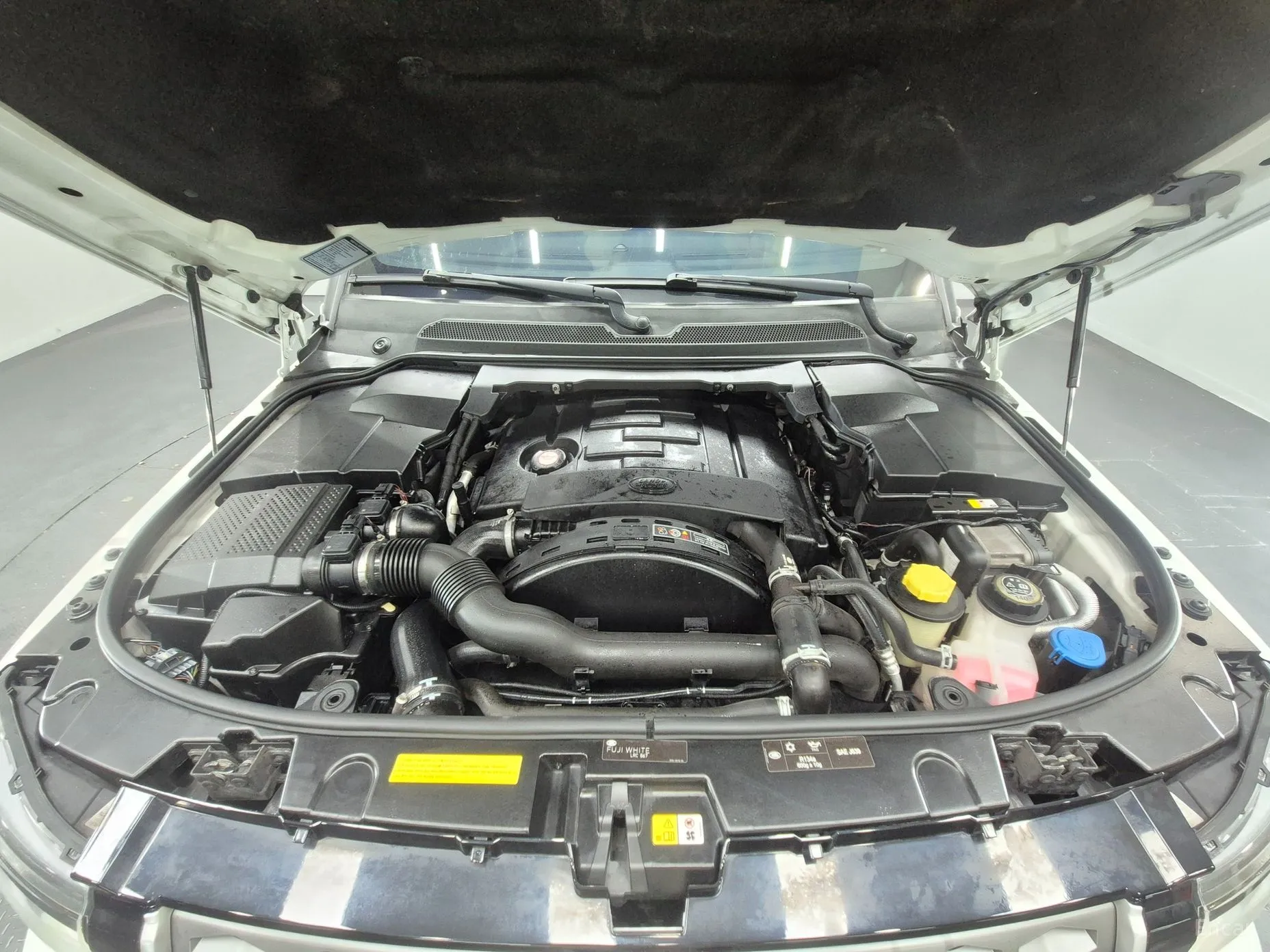 Land Rover Discovery 4 превью 17