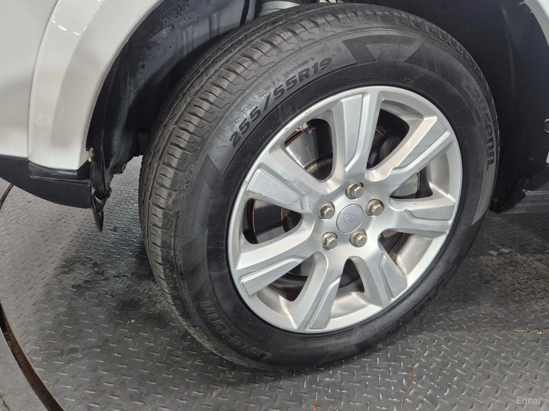 Land Rover Discovery 4 превью 5