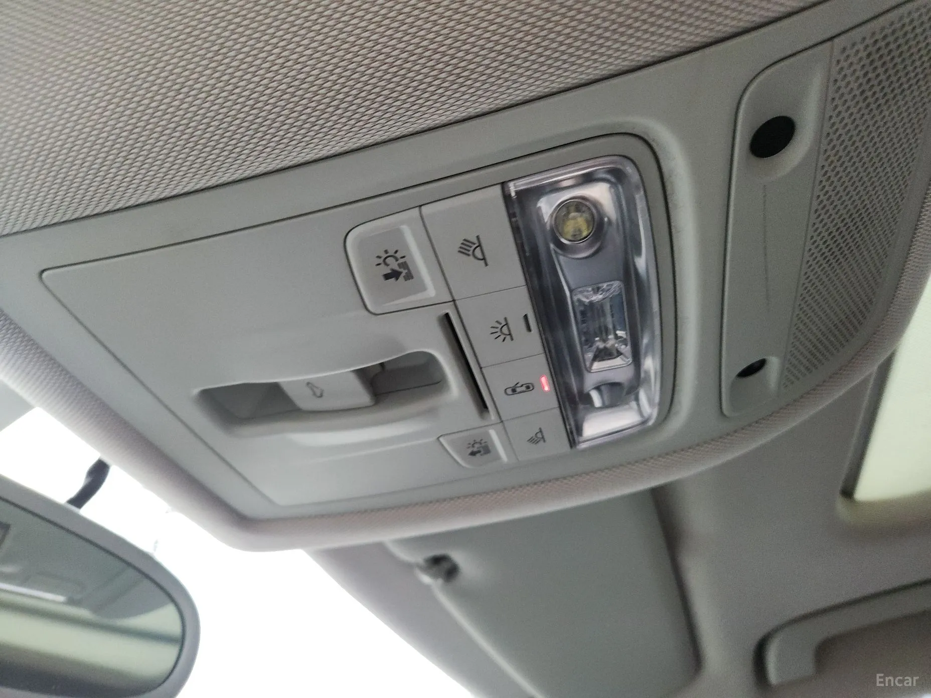 Audi Q3 превью 12