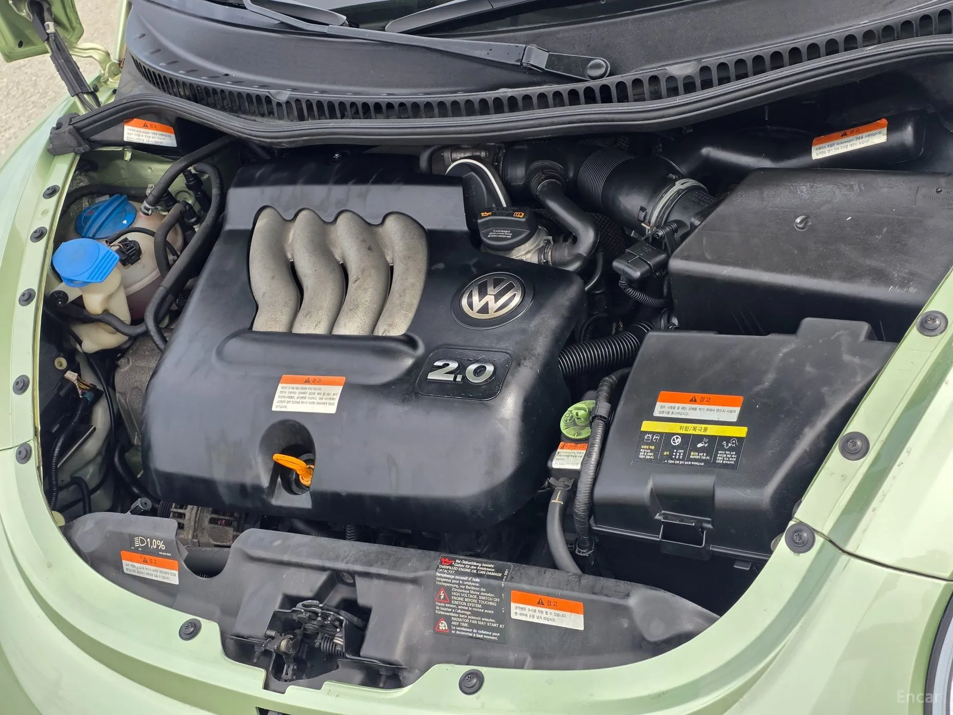 Volkswagen New Beetle превью 10