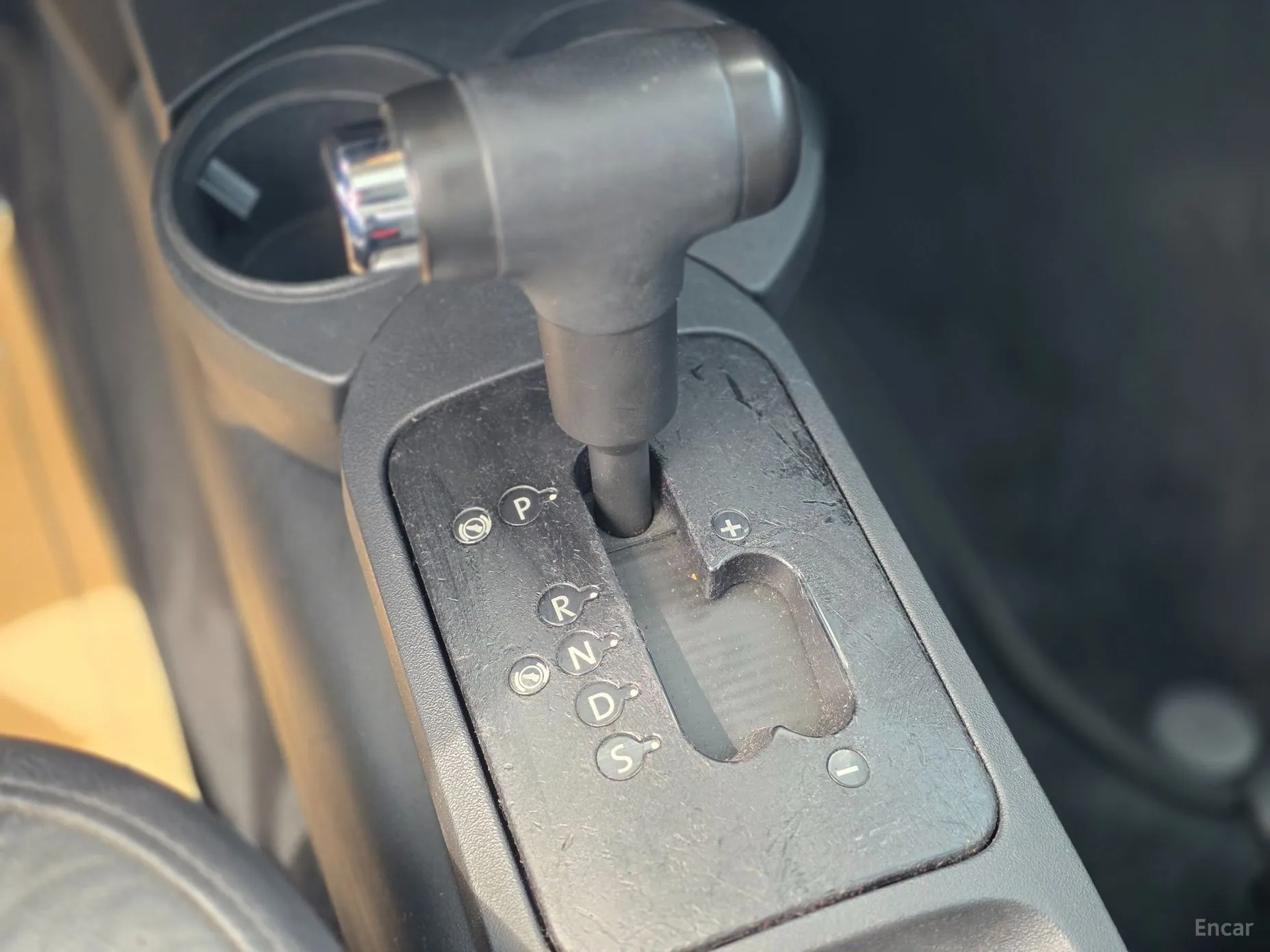 Volkswagen New Beetle превью 18