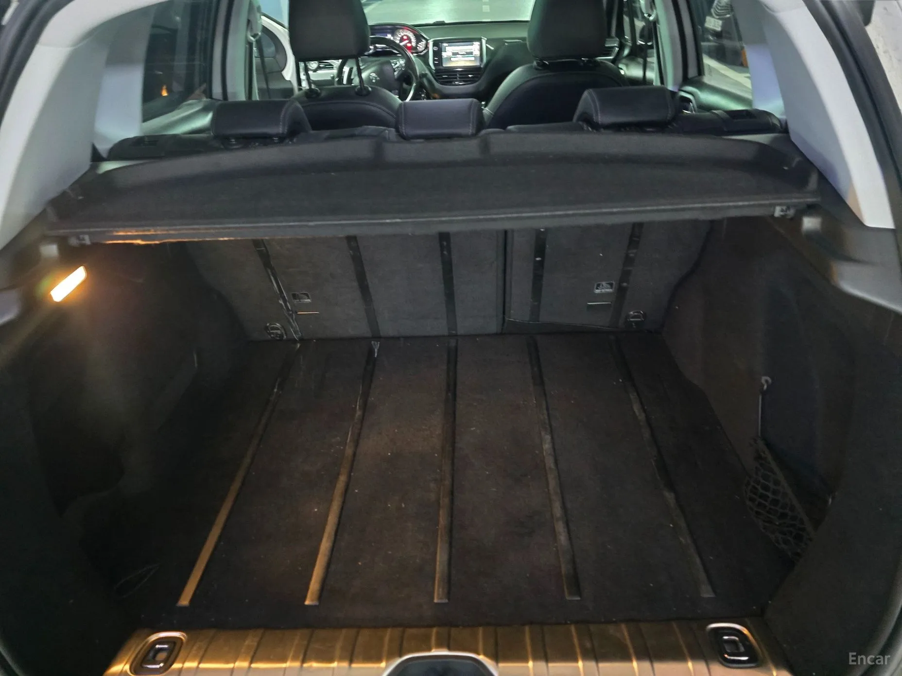 Peugeot 2008. превью 13