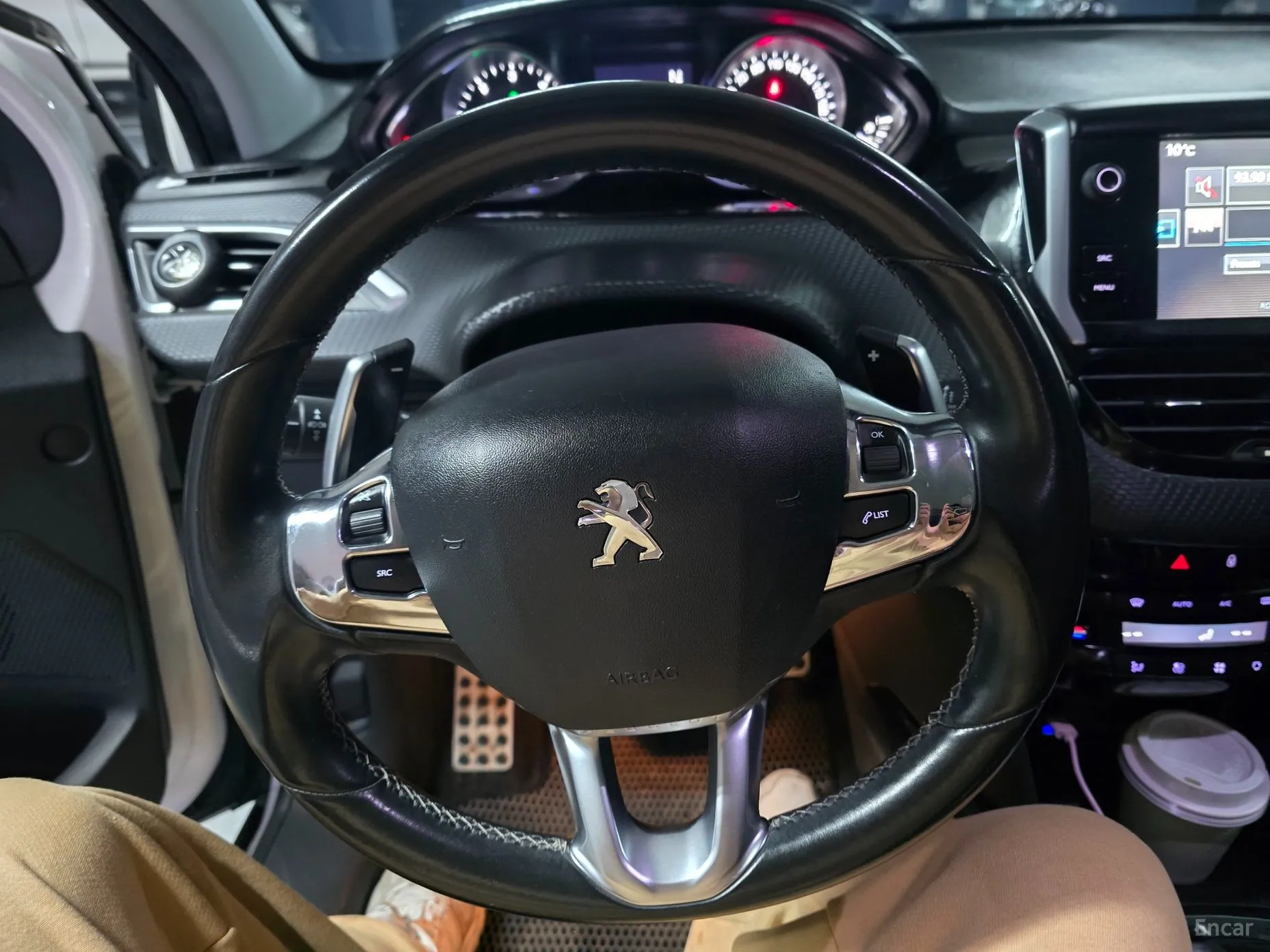 Peugeot 2008. превью 15