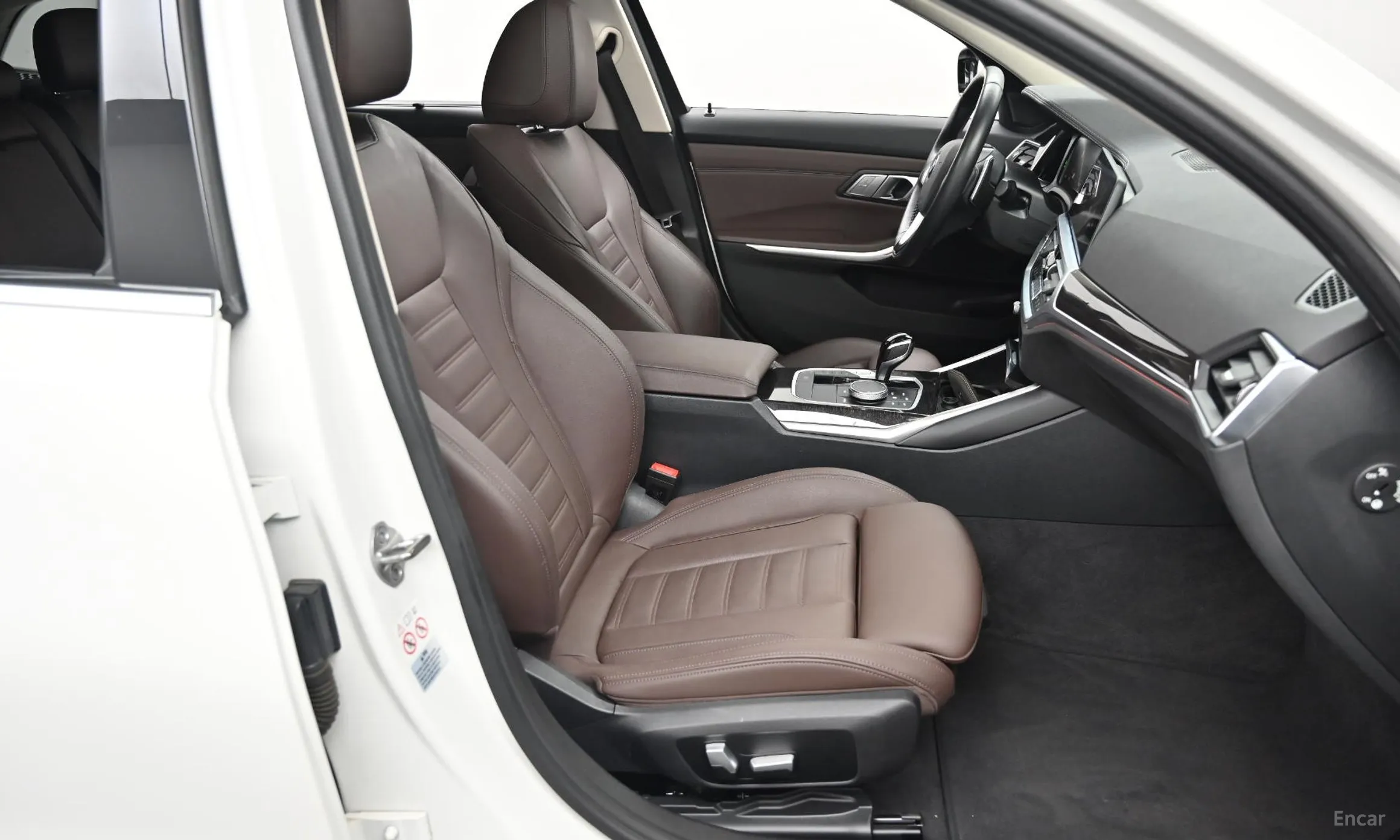 BMW 3 Series (G20) превью 10