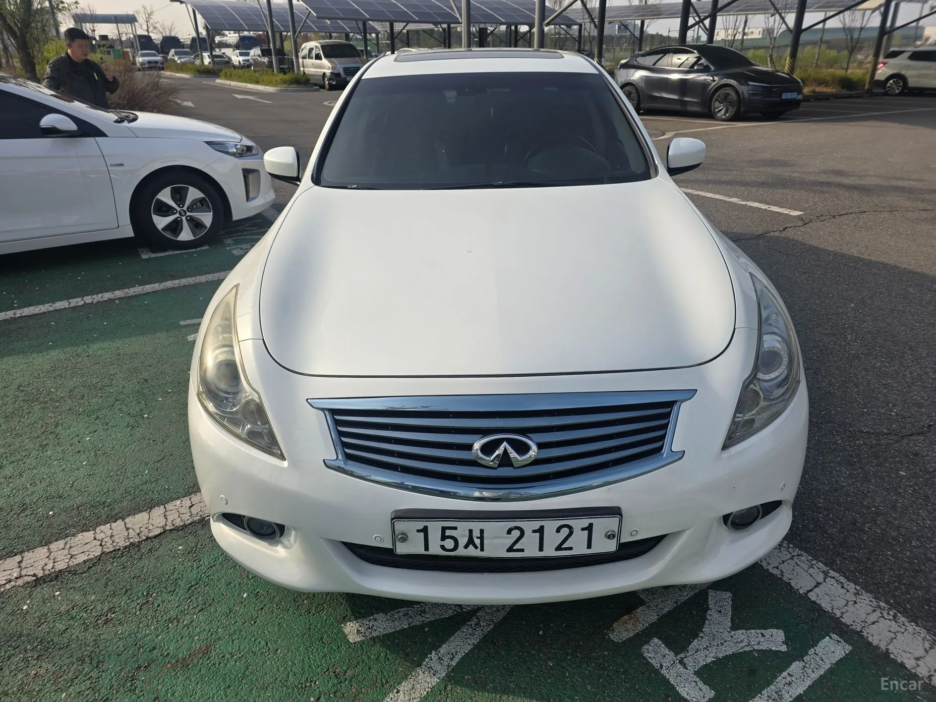 Infiniti G37