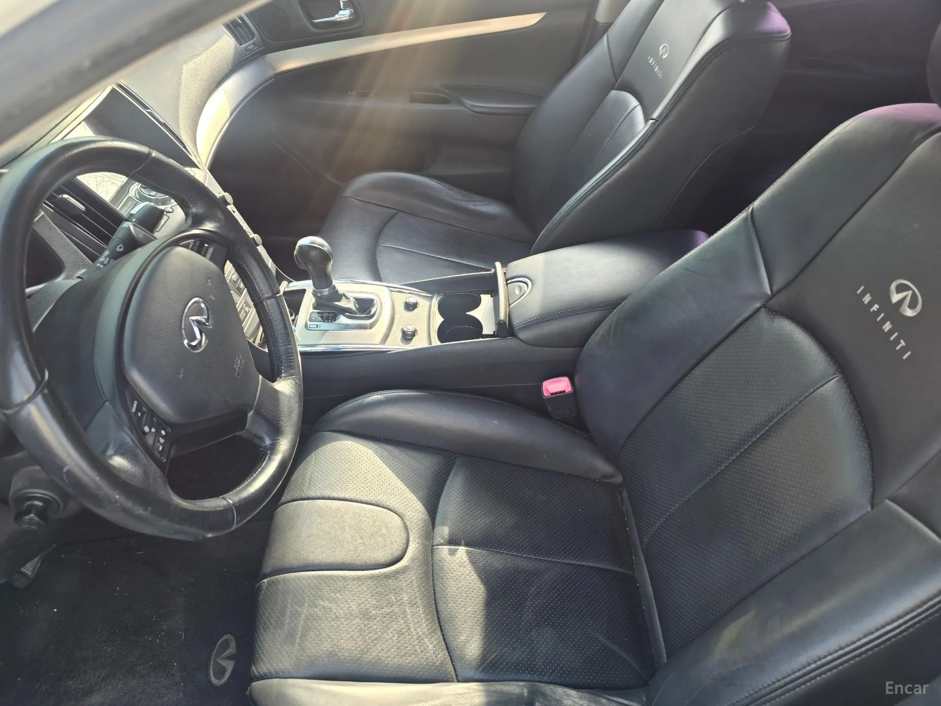 Infiniti G37 превью 12