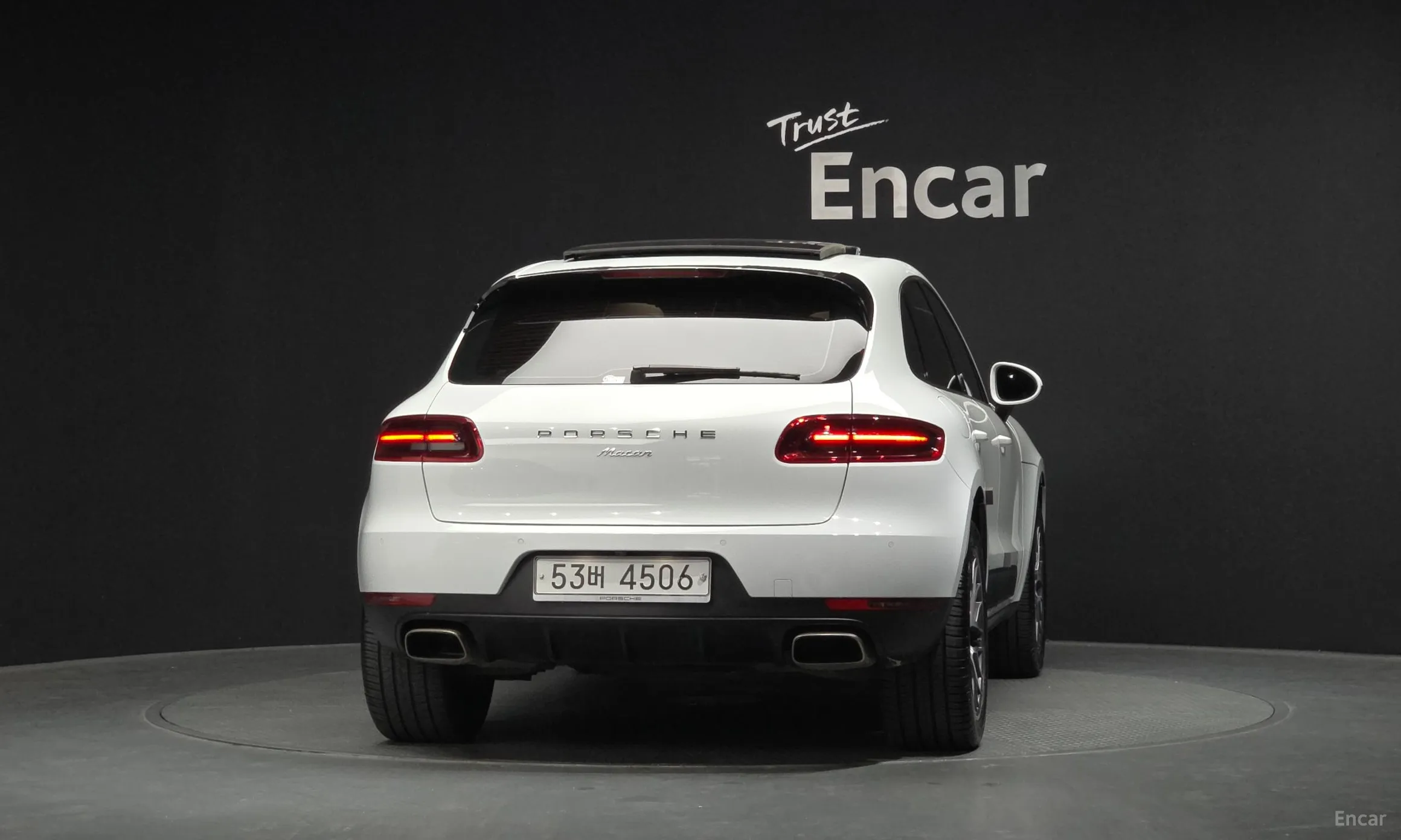 Porsche Macan превью 4