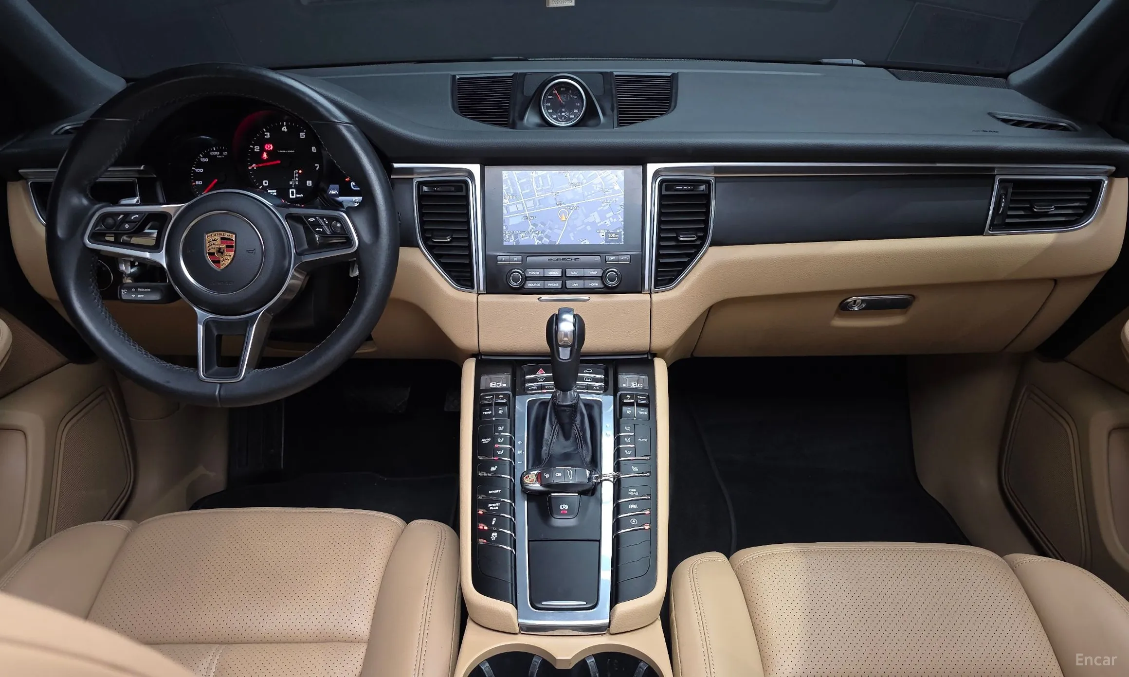 Porsche Macan превью 7