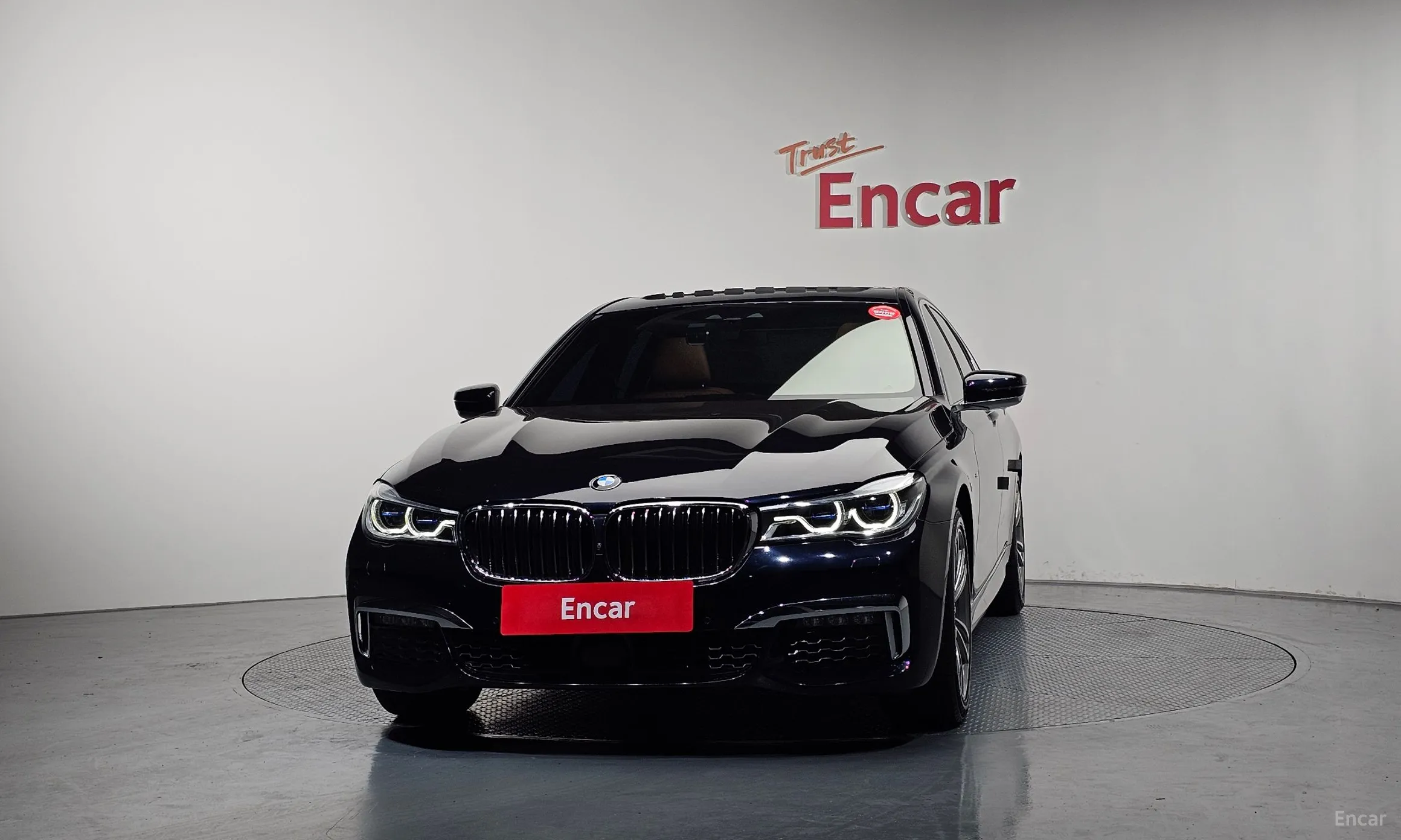 BMW 7 Series (G11) превью 3