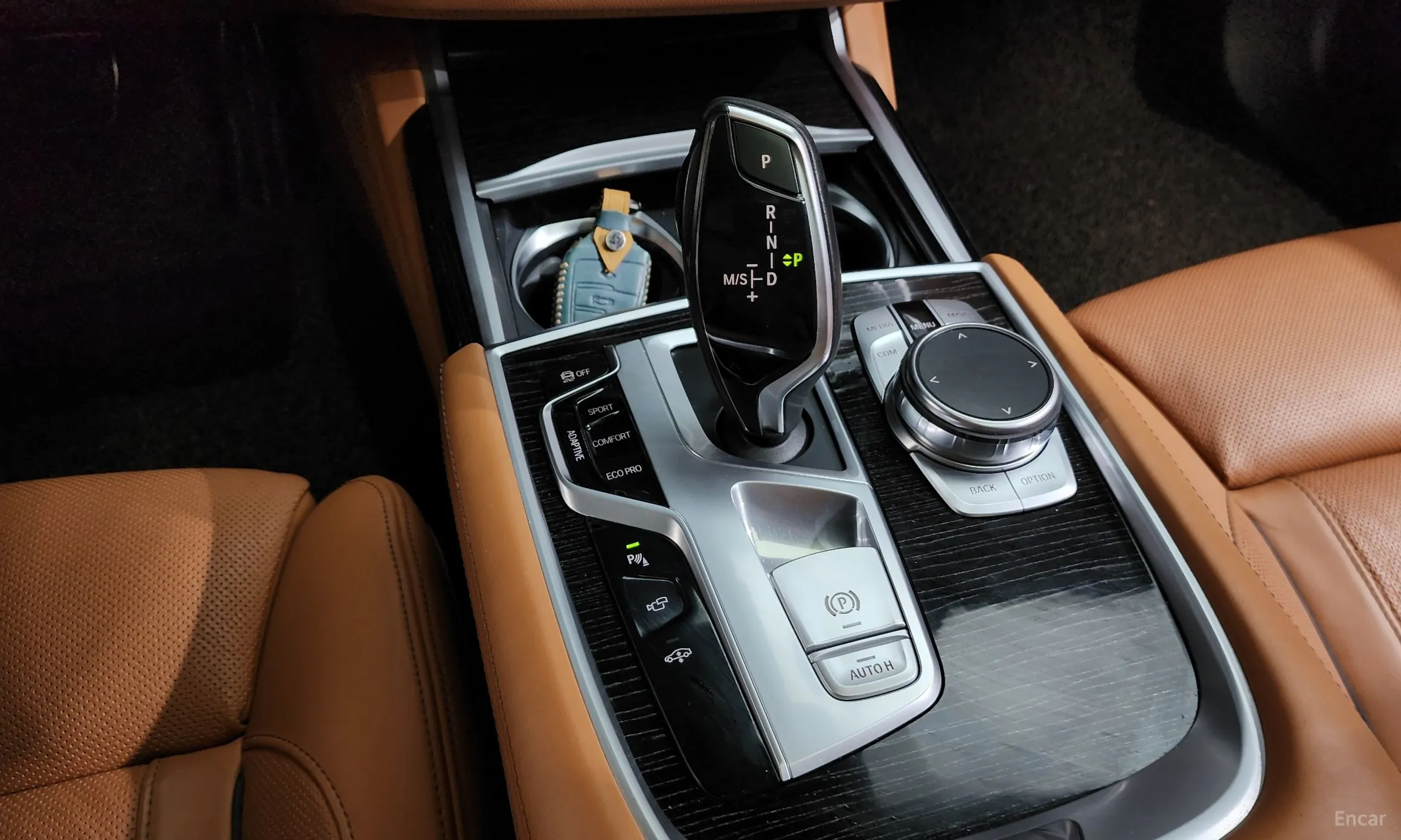 BMW 7 Series (G11) превью 9