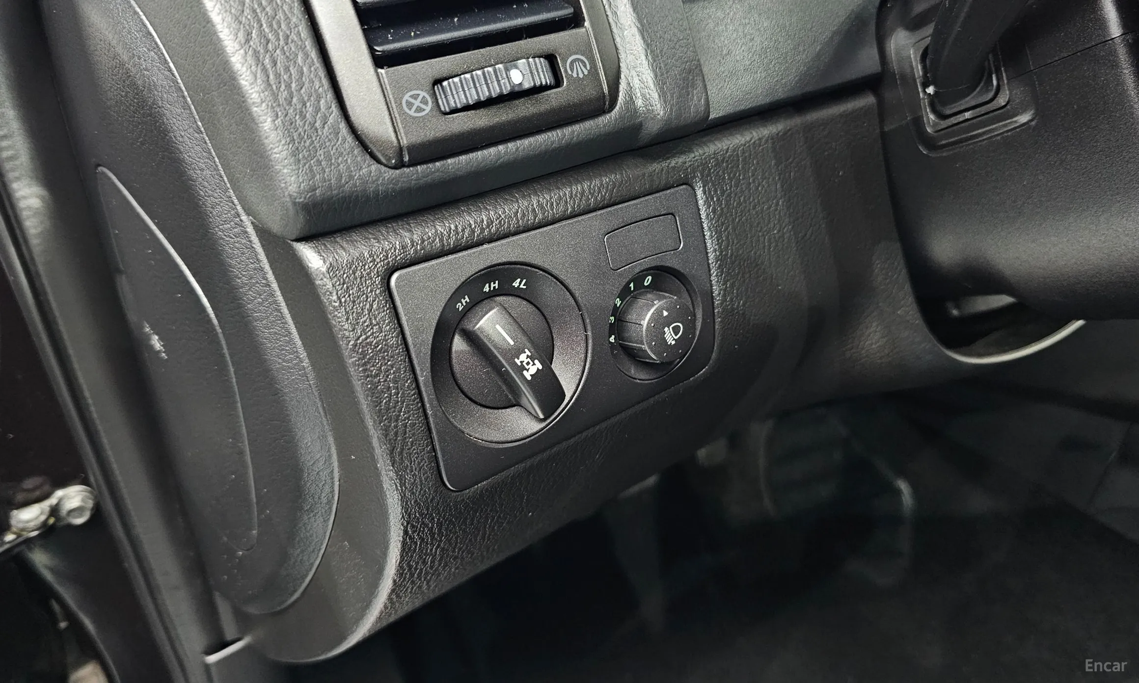 KG Mobility (SsangYong) Rexton W превью 18