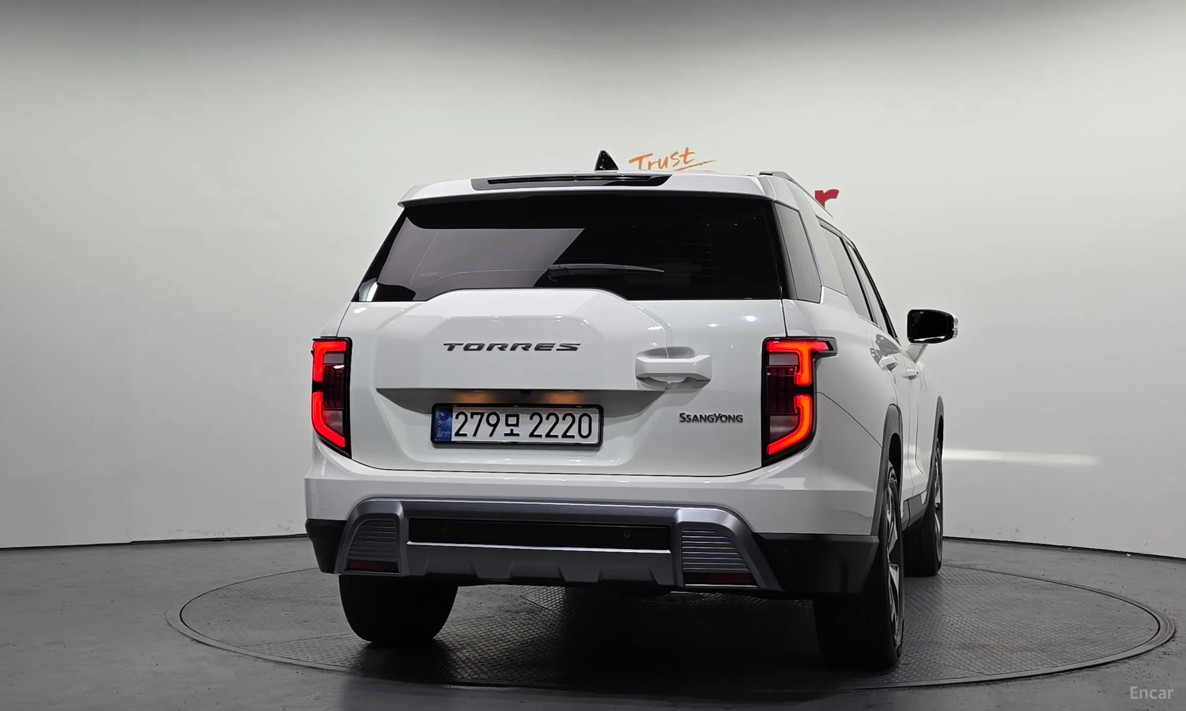 KG Mobility (SsangYong) Torres превью 4