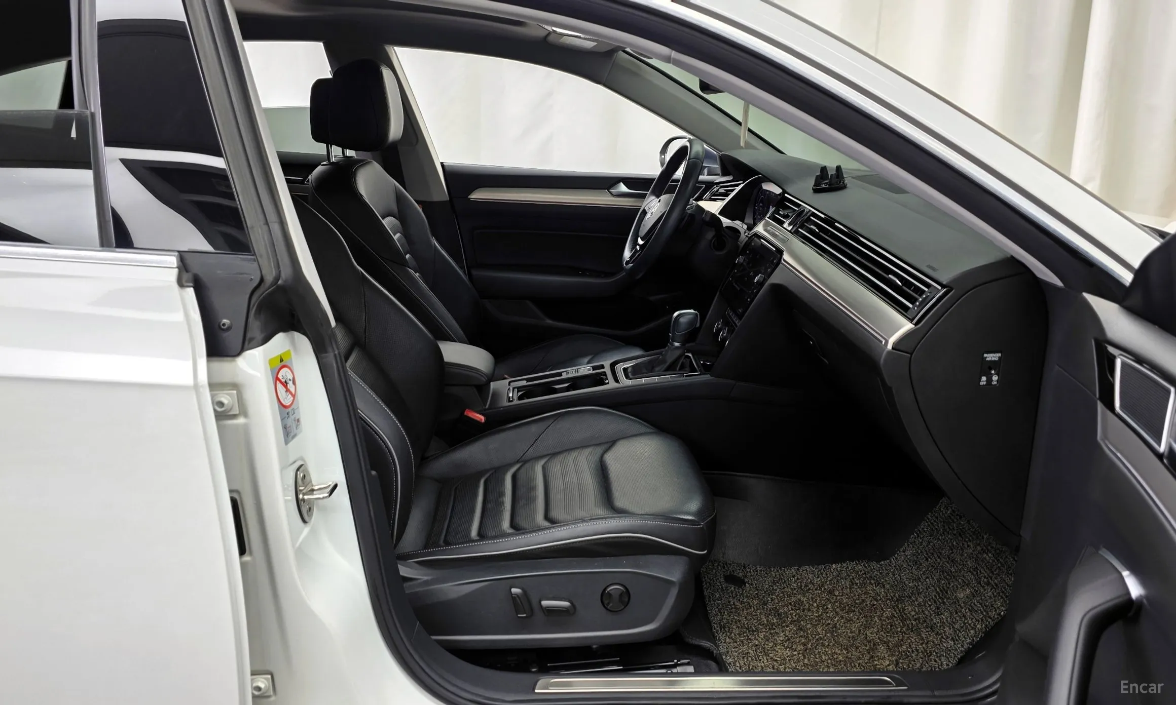 Volkswagen Ateon превью 11
