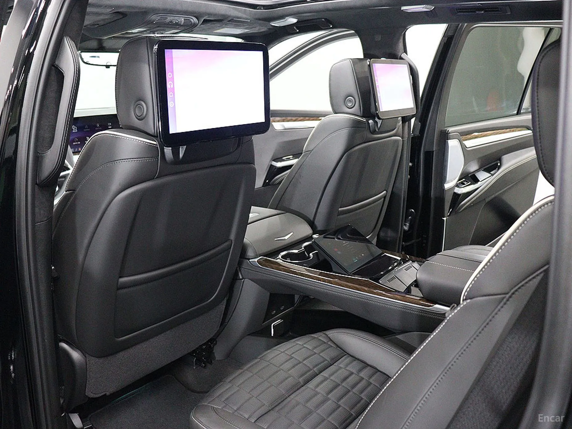 Cadillac Escalade 5th Generation превью 12