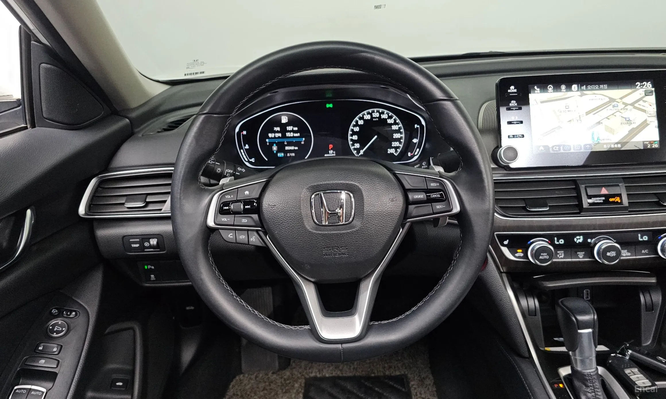Honda Accord 10th Generation превью 13