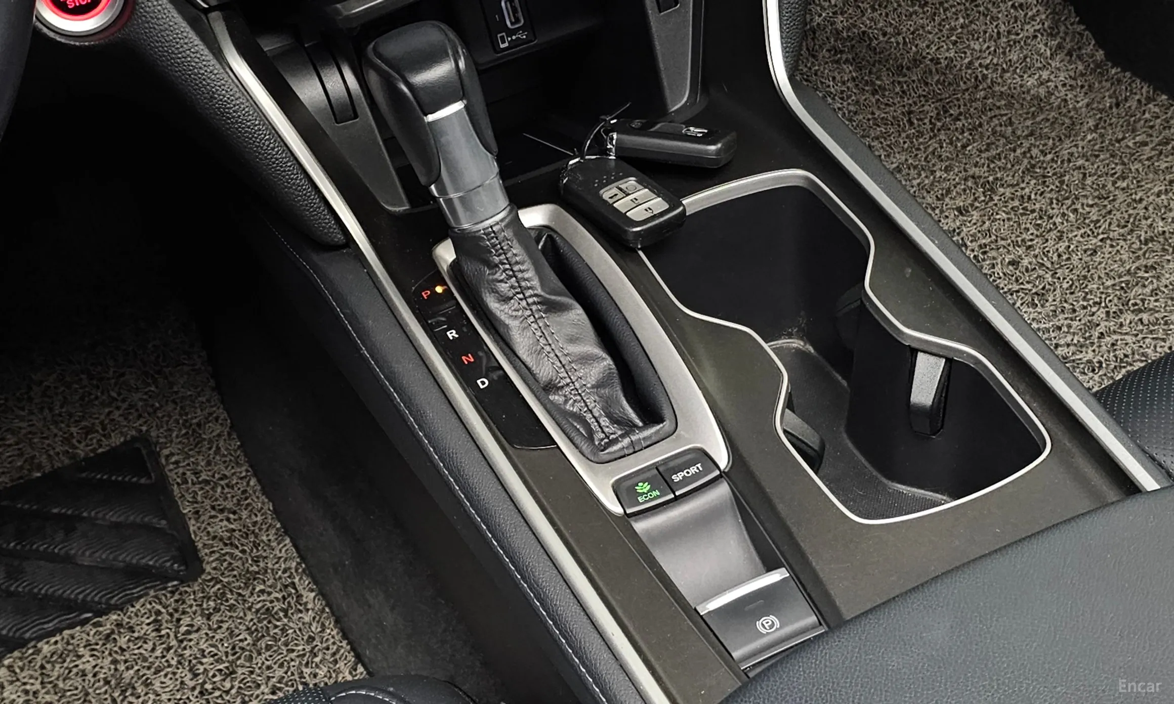 Honda Accord 10th Generation превью 9