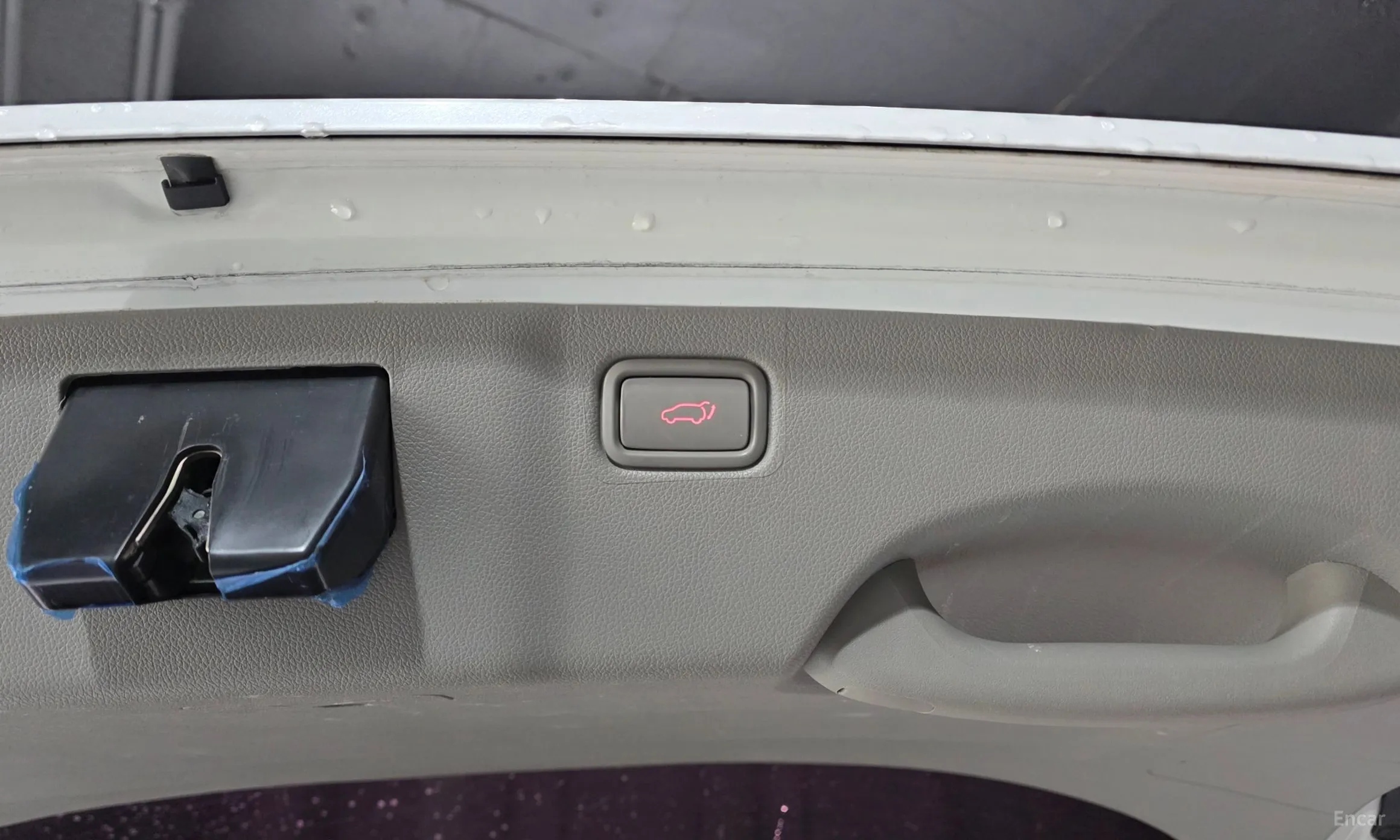 Kia Carnival превью 20