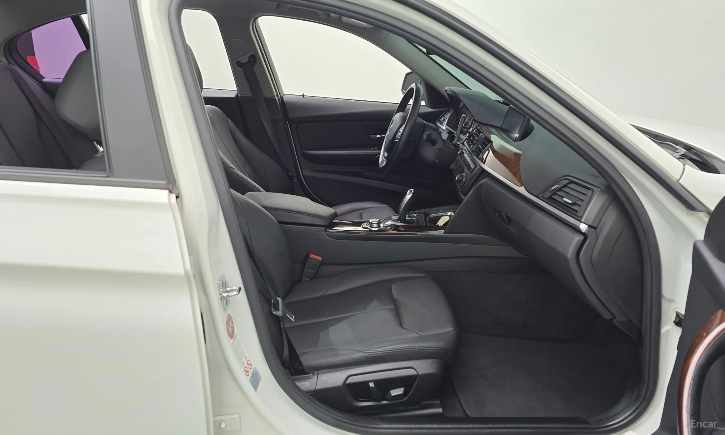 BMW 3 Series (F30) превью 12