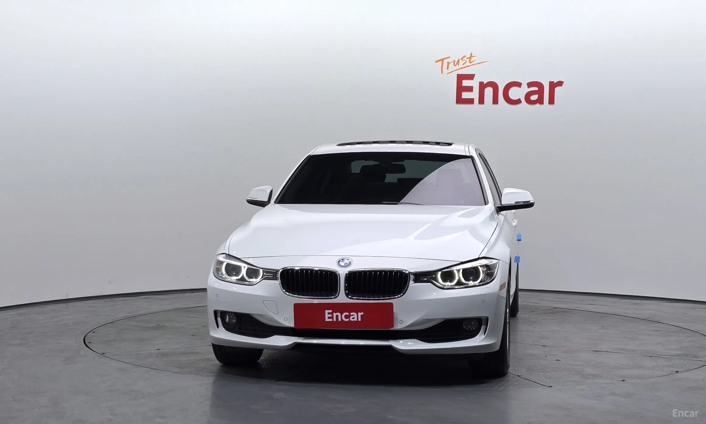 BMW 3 Series (F30) превью 3