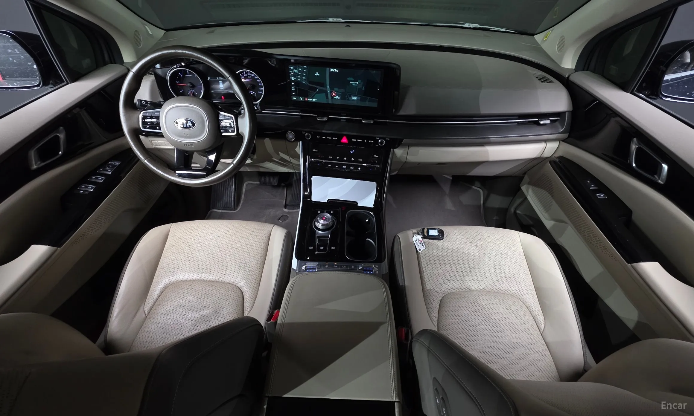 Kia Carnival Gen 4 превью 7