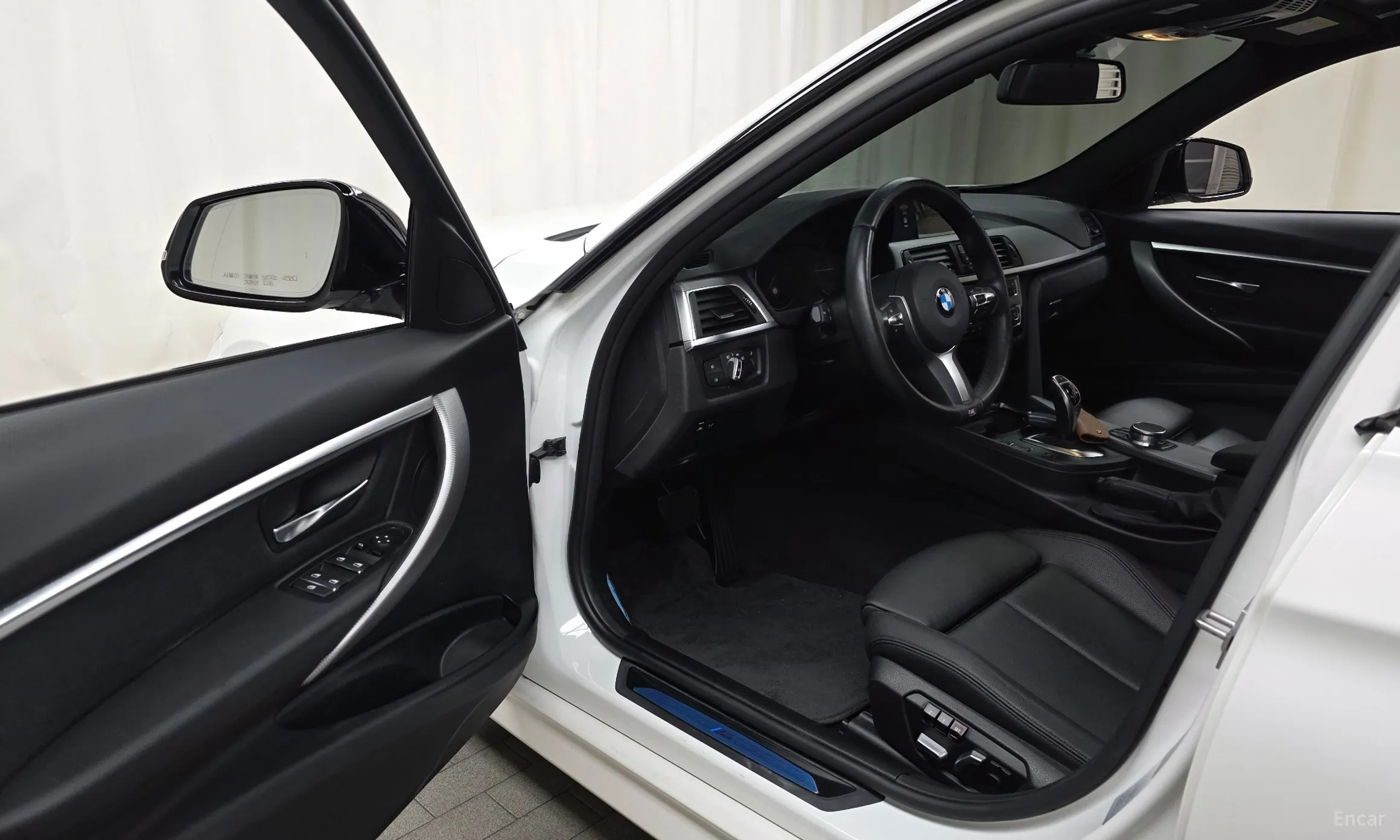 BMW 3 Series (F30) превью 10