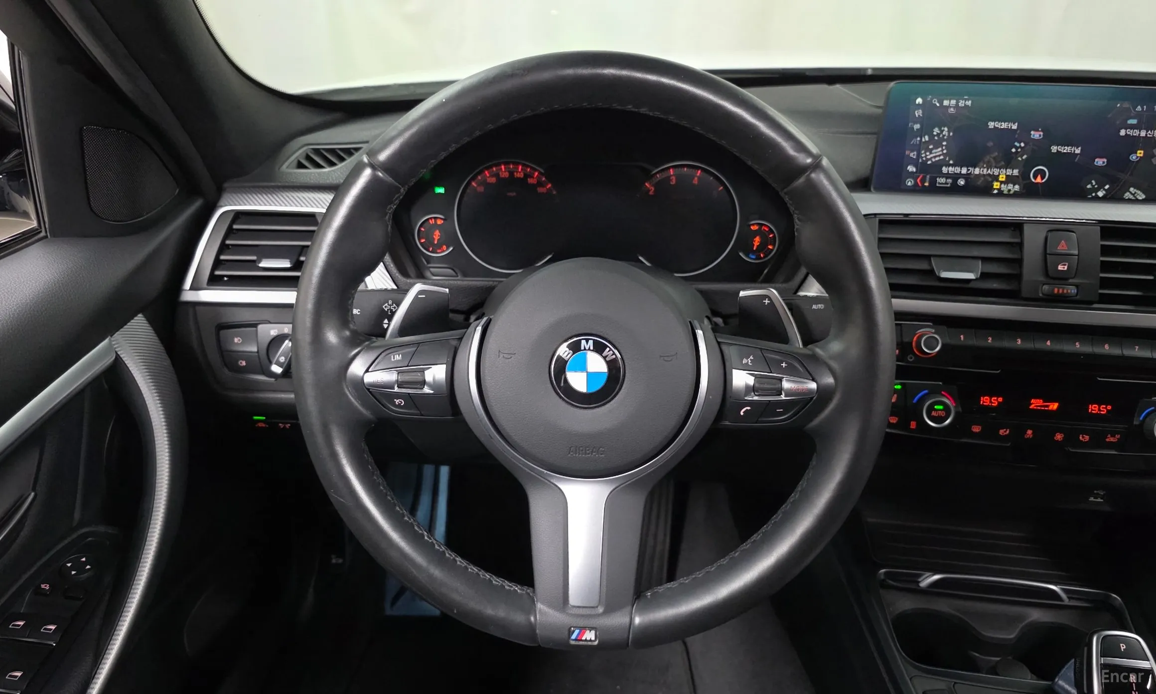 BMW 3 Series (F30) превью 14
