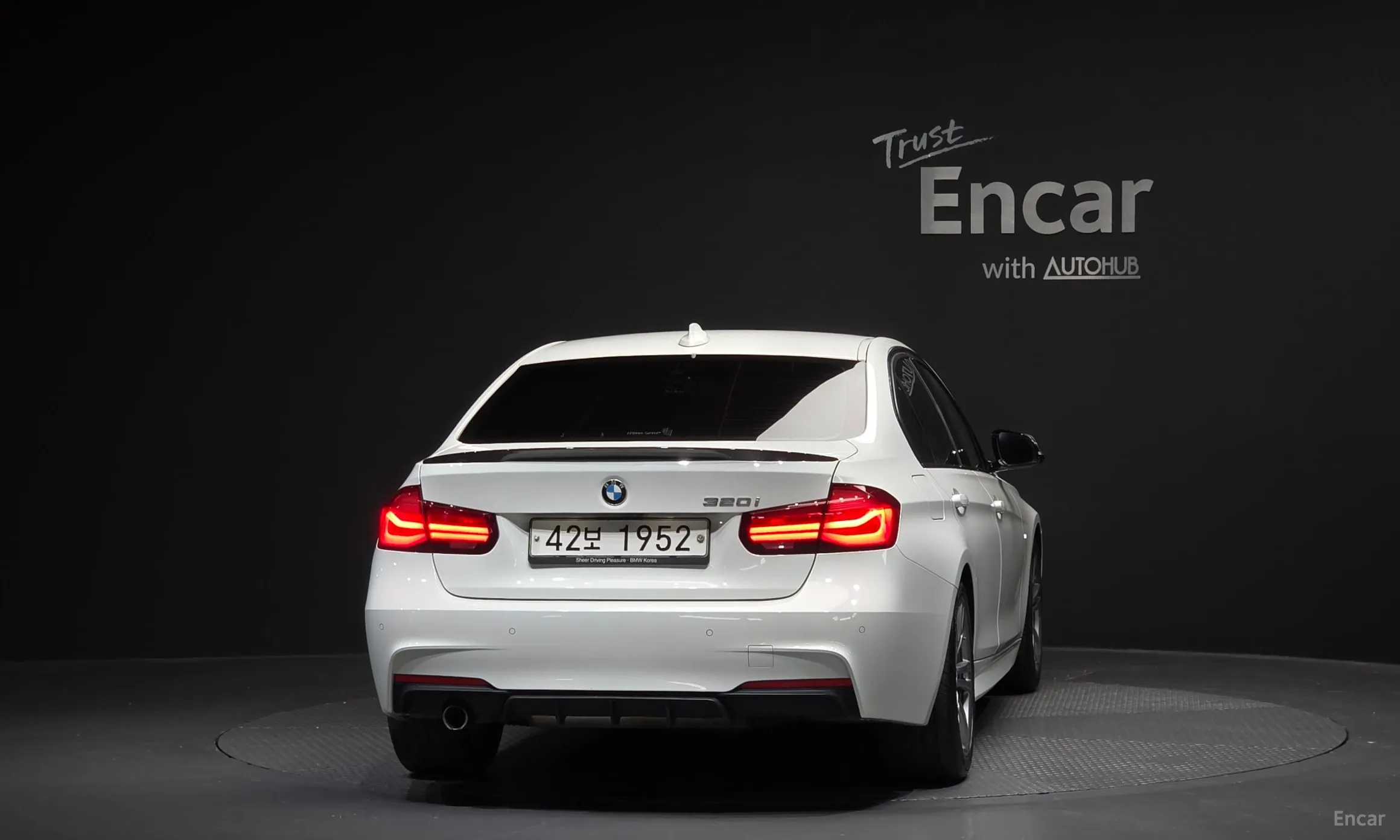 BMW 3 Series (F30) превью 4
