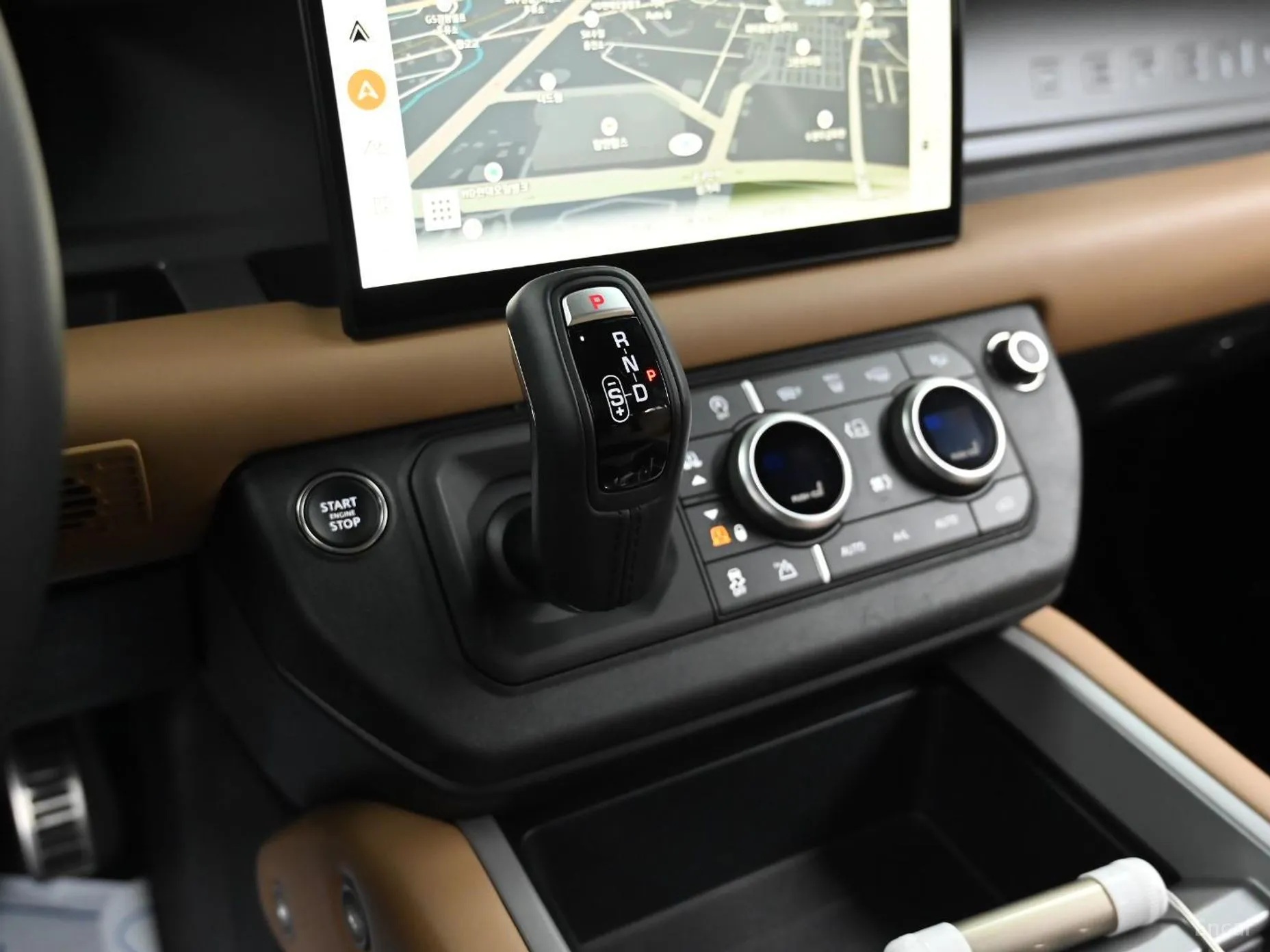 Land Rover Defender (L663) превью 9