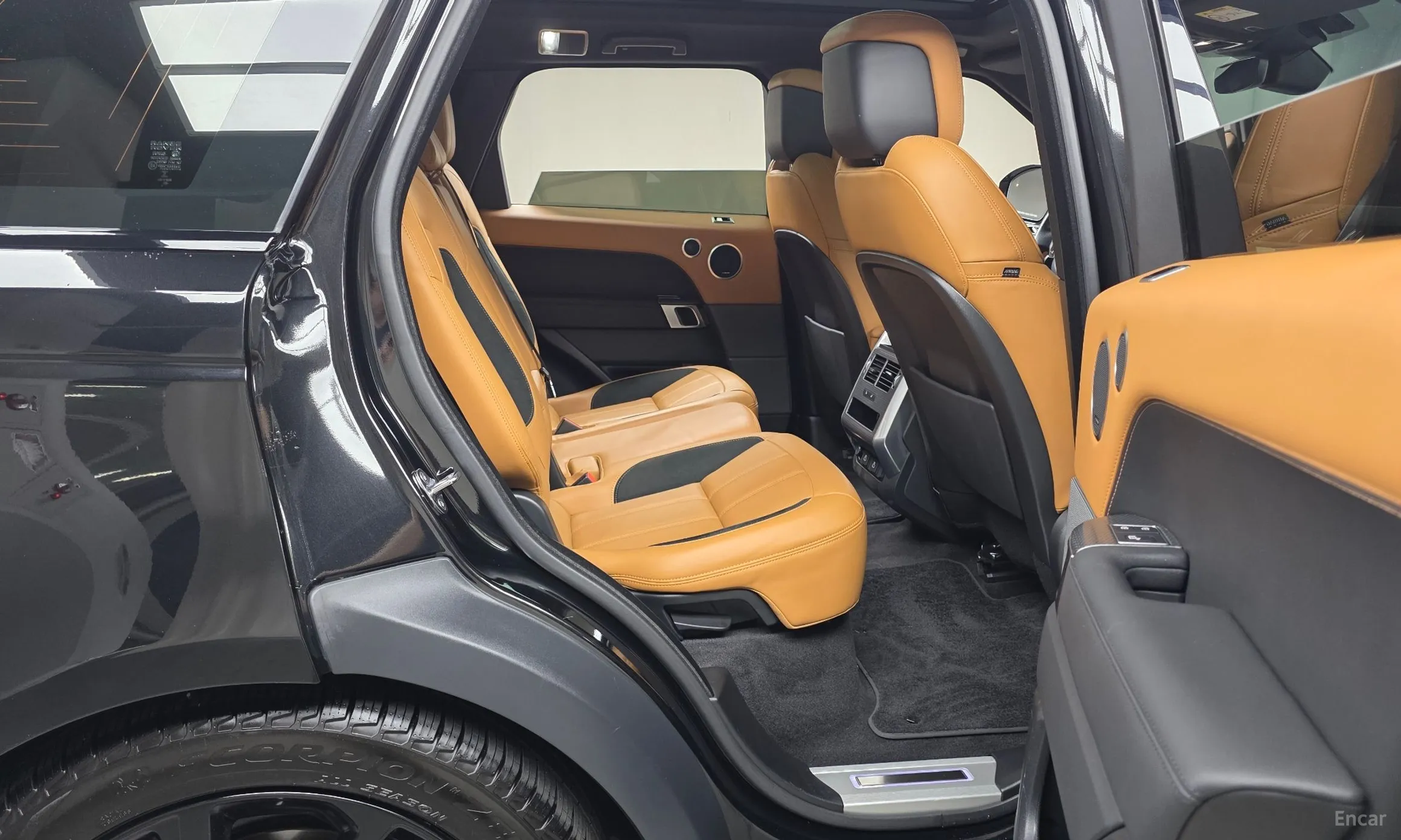 Land Rover Range Rover Sport 2nd Generation превью 12