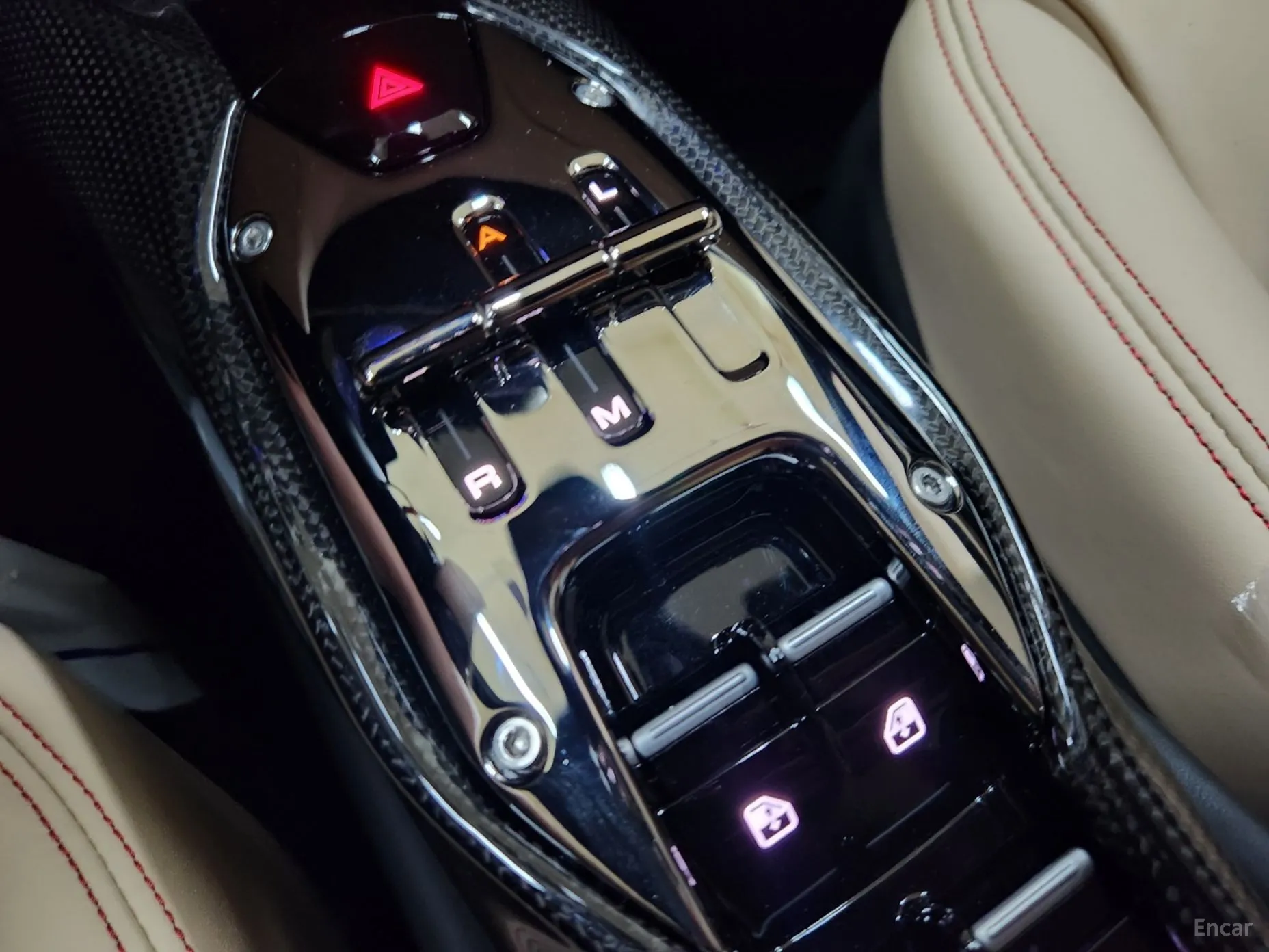 Ferrari 296 GTS превью 16
