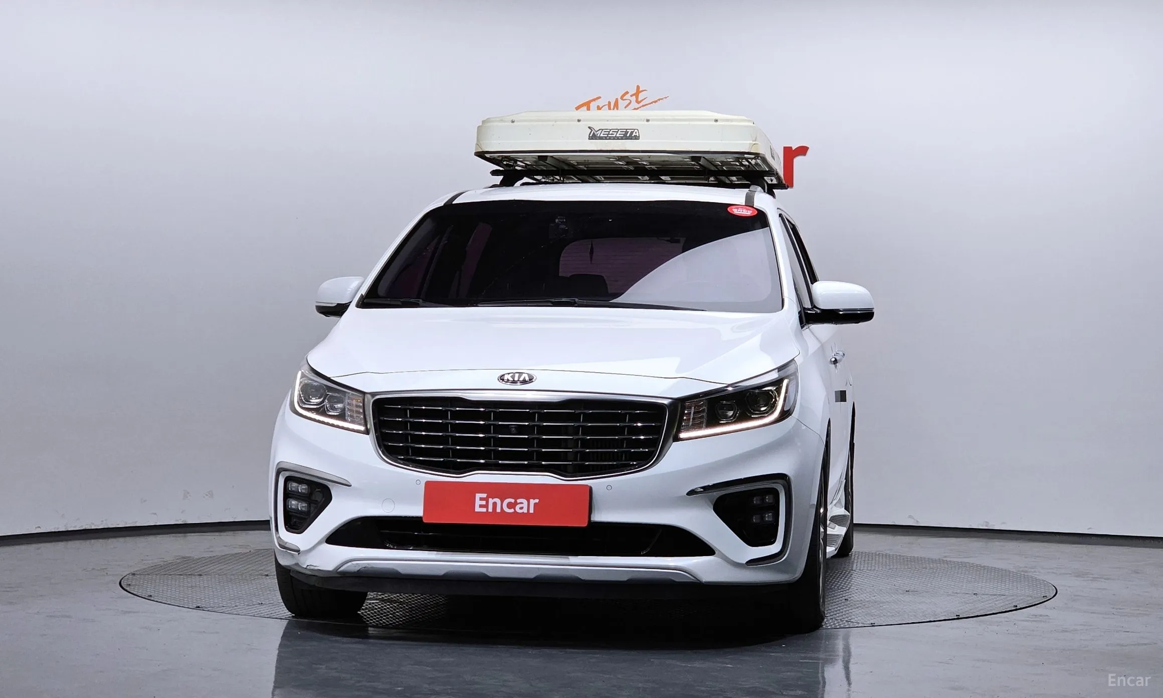 Kia Carnival превью 3