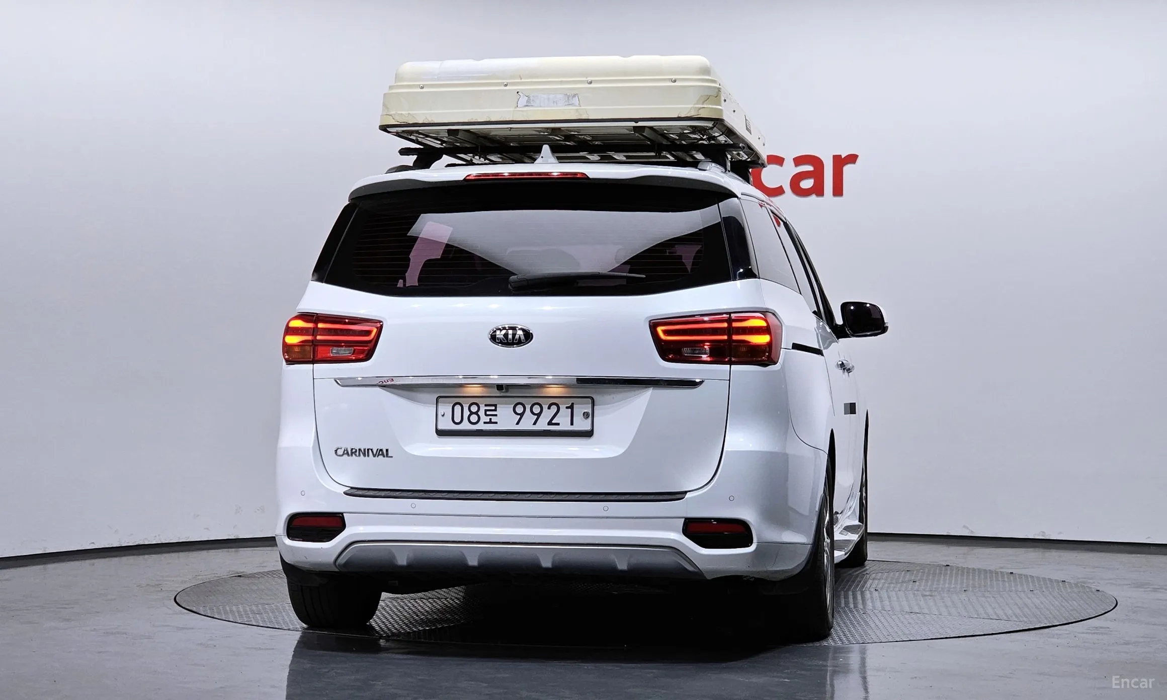 Kia Carnival превью 4