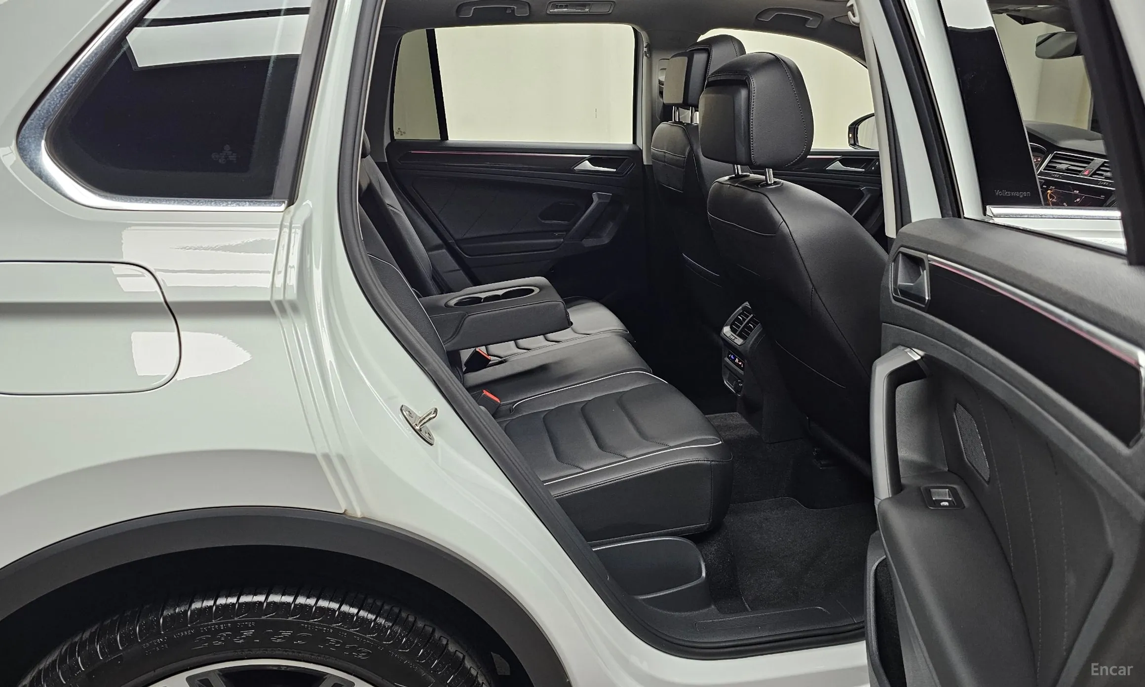 Volkswagen Tiguan 2nd Generation превью 12
