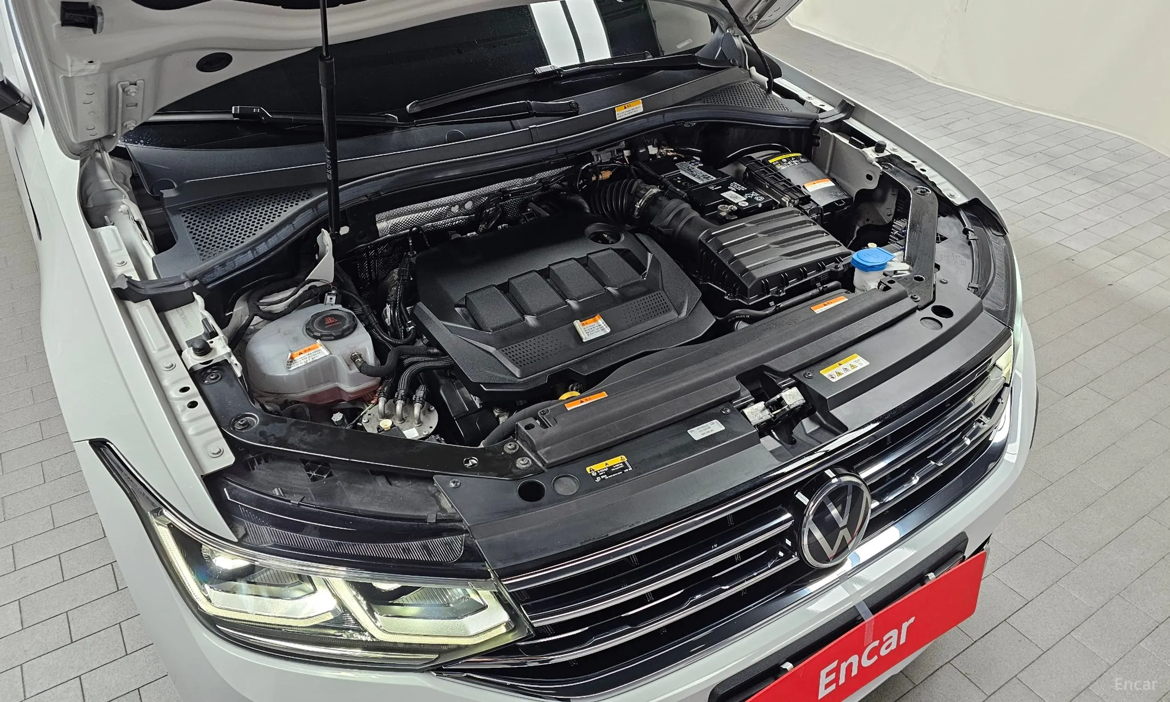 Volkswagen Tiguan 2nd Generation превью 6