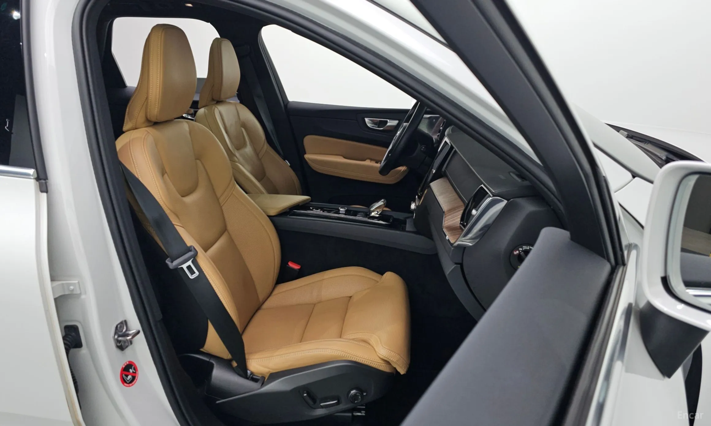 Volvo XC60 Gen 2 превью 11