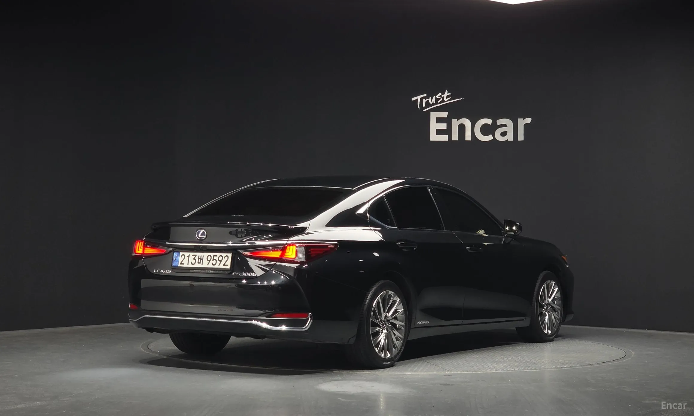 Lexus ES300h 7th Generation превью 2