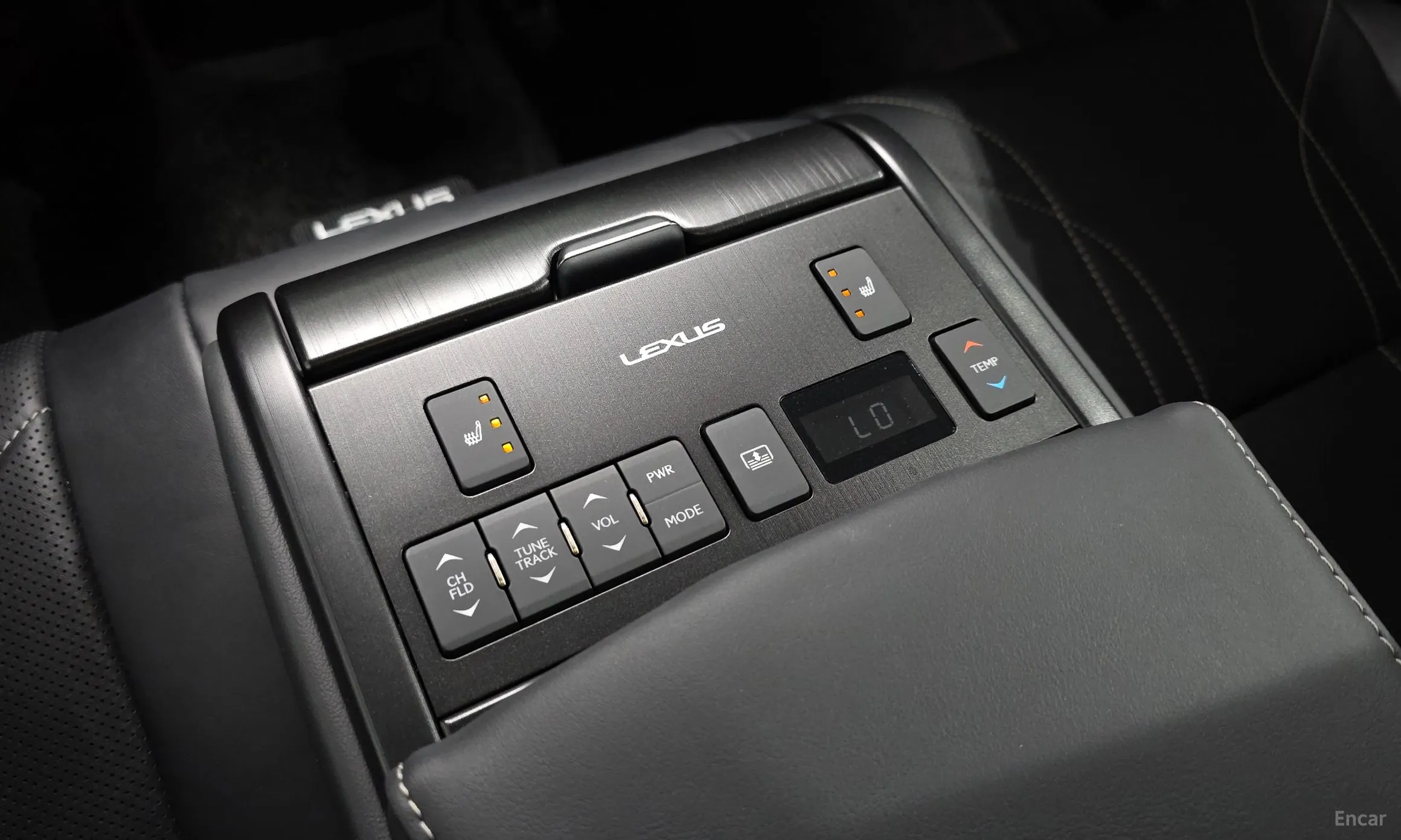 Lexus ES300h 7th Generation превью 19