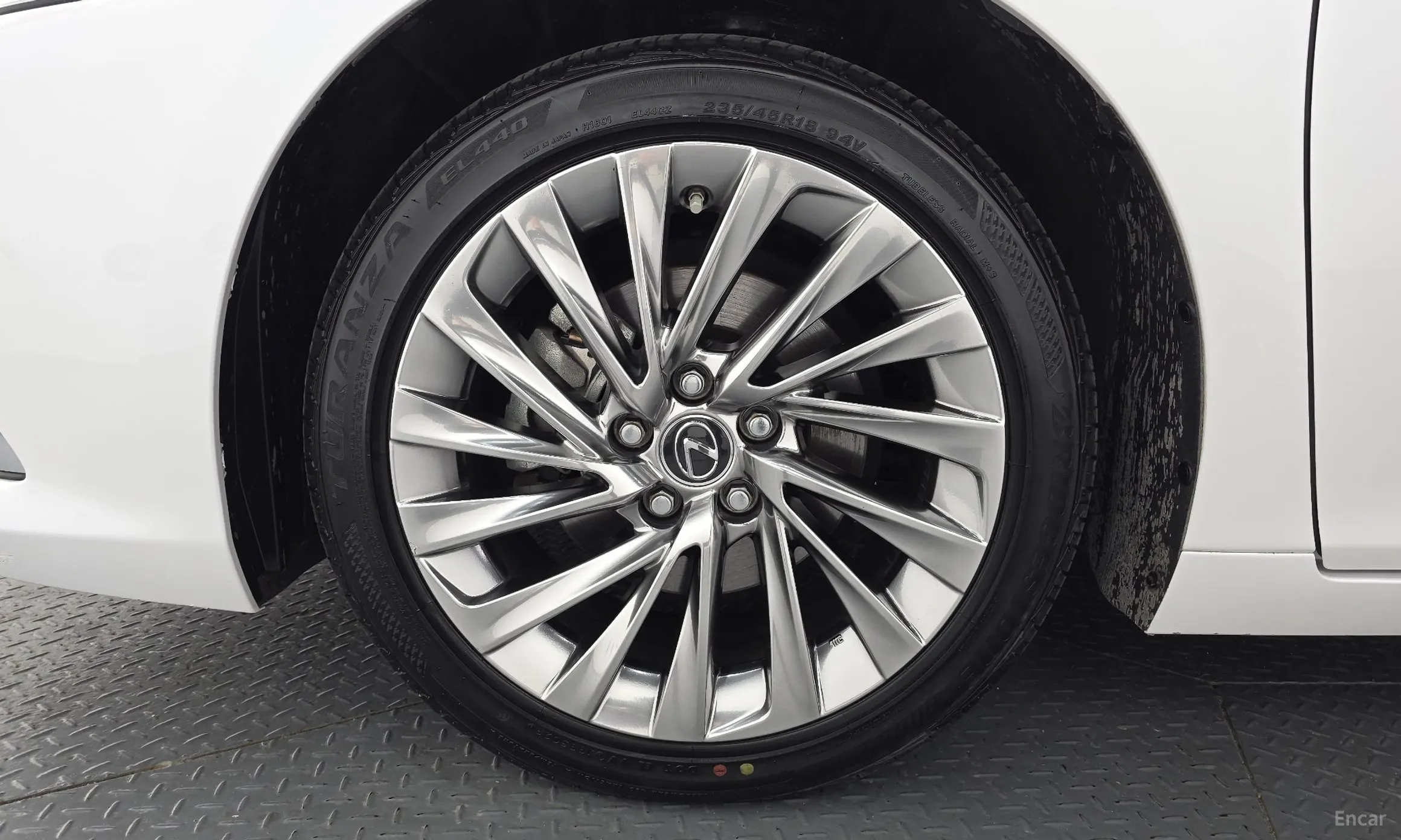 Lexus ES300h 7th Generation превью 5