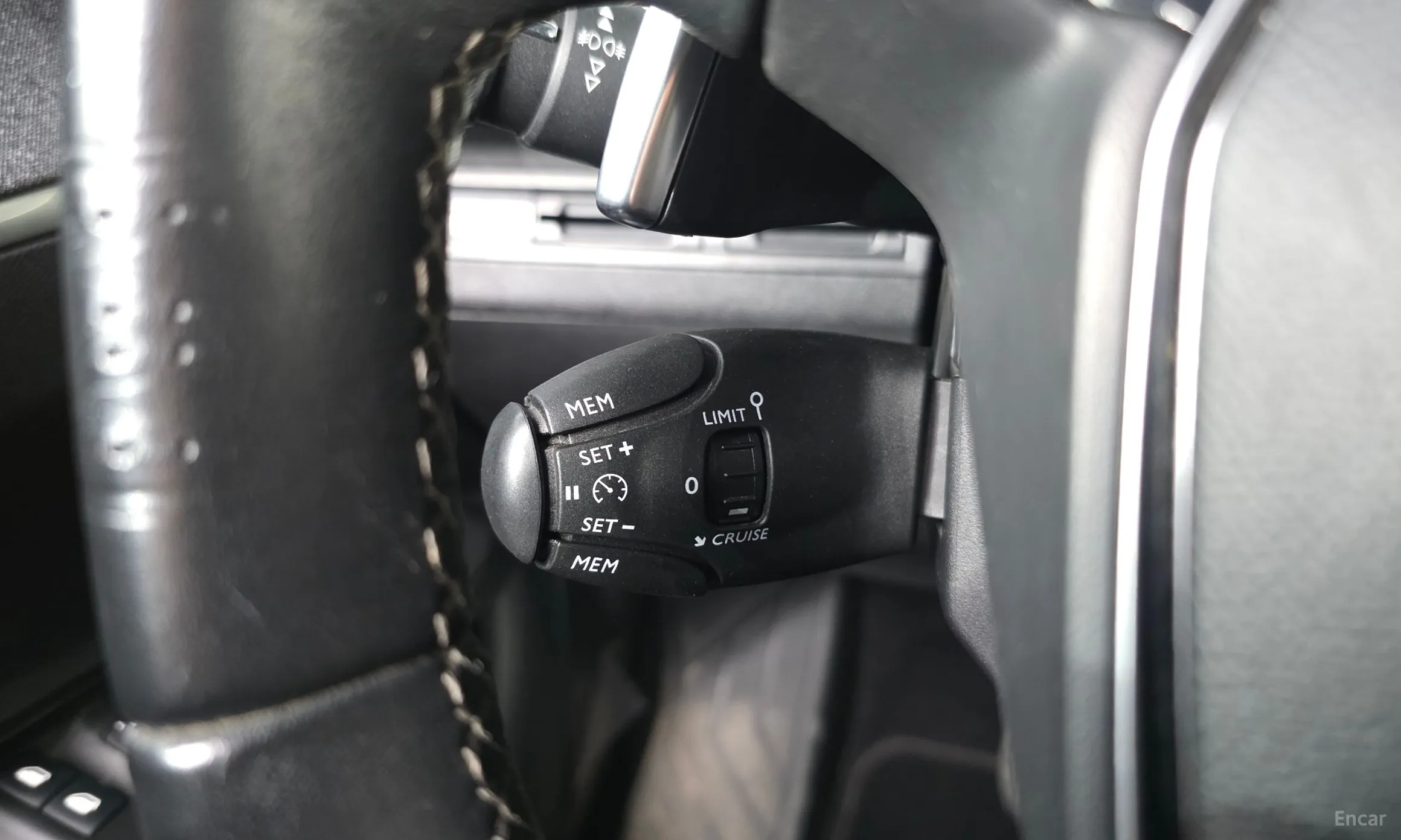Peugeot 3008 2nd generation превью 18